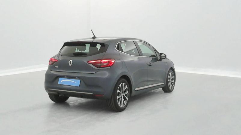 Vente en ligne Renault Clio 5 Clio E-Tech 140 au prix de 17 390 €