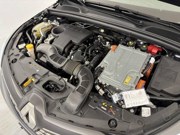 Vente en ligne Renault Clio 5 Clio E-Tech 140 au prix de 17 390 €