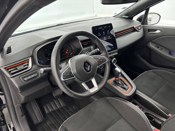 Vente en ligne Renault Clio 5 Clio E-Tech 140 au prix de 17 990 €