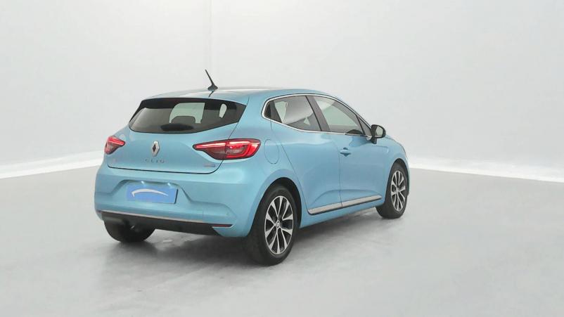 Vente en ligne Renault Clio 5 Clio E-Tech 140 - 21N au prix de 17 990 €