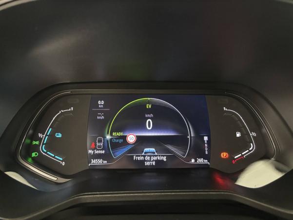 Vente en ligne Renault Clio 5 Clio E-Tech 140 - 21N au prix de 17 990 €