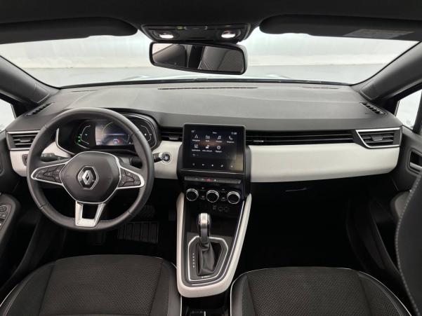 Vente en ligne Renault Clio 5 Clio E-Tech 140 au prix de 17 390 €
