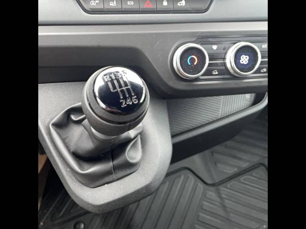 Vente en ligne Renault Master MASTER FGN TRAC 3T5 L3H2 BLUE DCI 150 au prix de 39 990 €