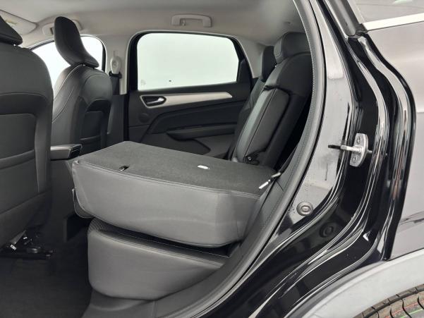 Vente en ligne Renault Arkana  E-Tech 145 - 21B au prix de 21 600 €