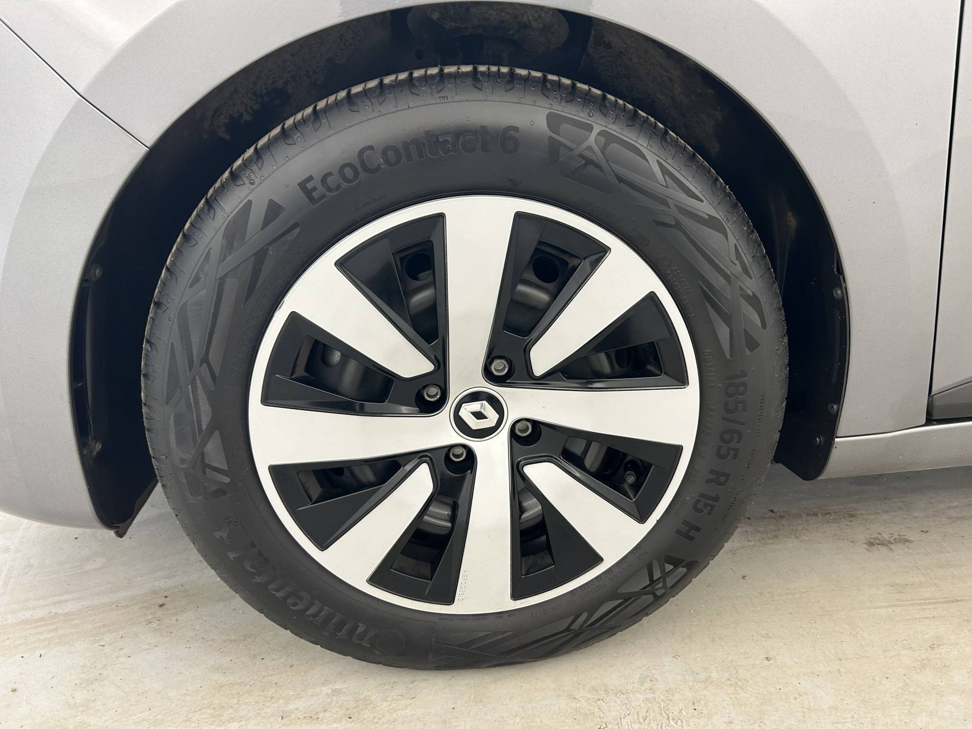 Vente en ligne Renault Clio 5 Clio TCe 90 au prix de 14 000 €