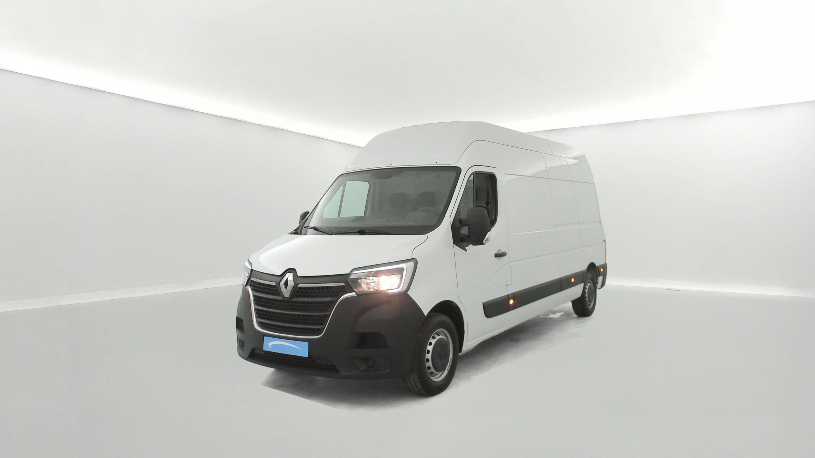 Renault Master Fourgon MASTER FGN TRAC F3500 L3H3 BLUE DCI 135 occasion de 2024 en vente à Saint-Brieuc