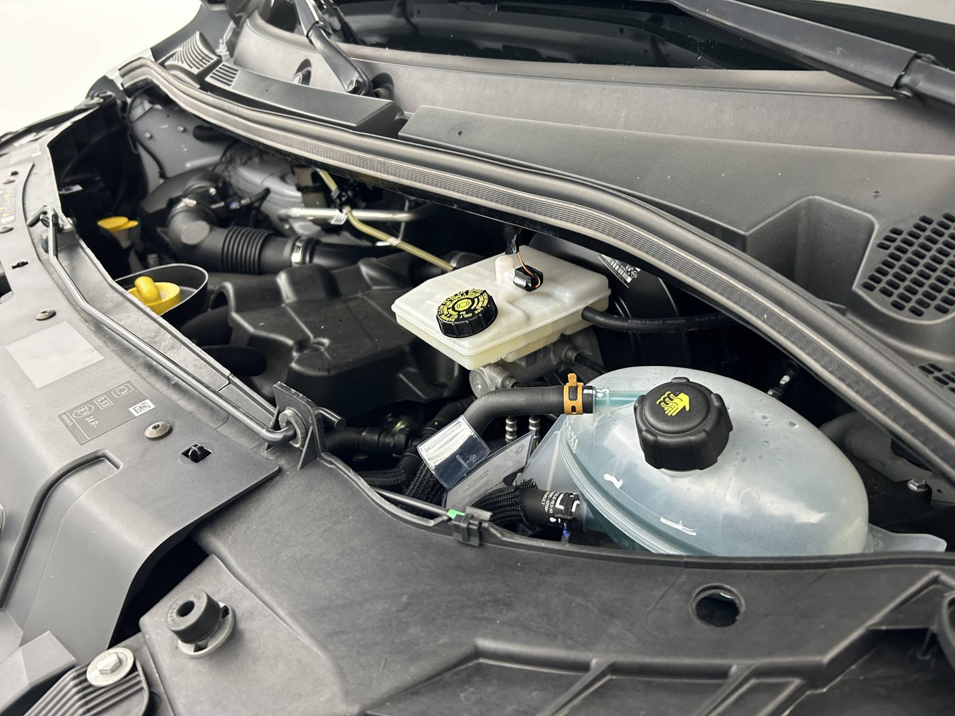 Vente en ligne Renault Master Fourgon MASTER FGN TRAC F3500 L3H3 BLUE DCI 135 au prix de 28 500 €