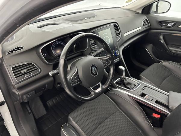 Vente en ligne Renault Megane 4 Mégane IV Berline Blue dCi 115 EDC au prix de 14 900 €
