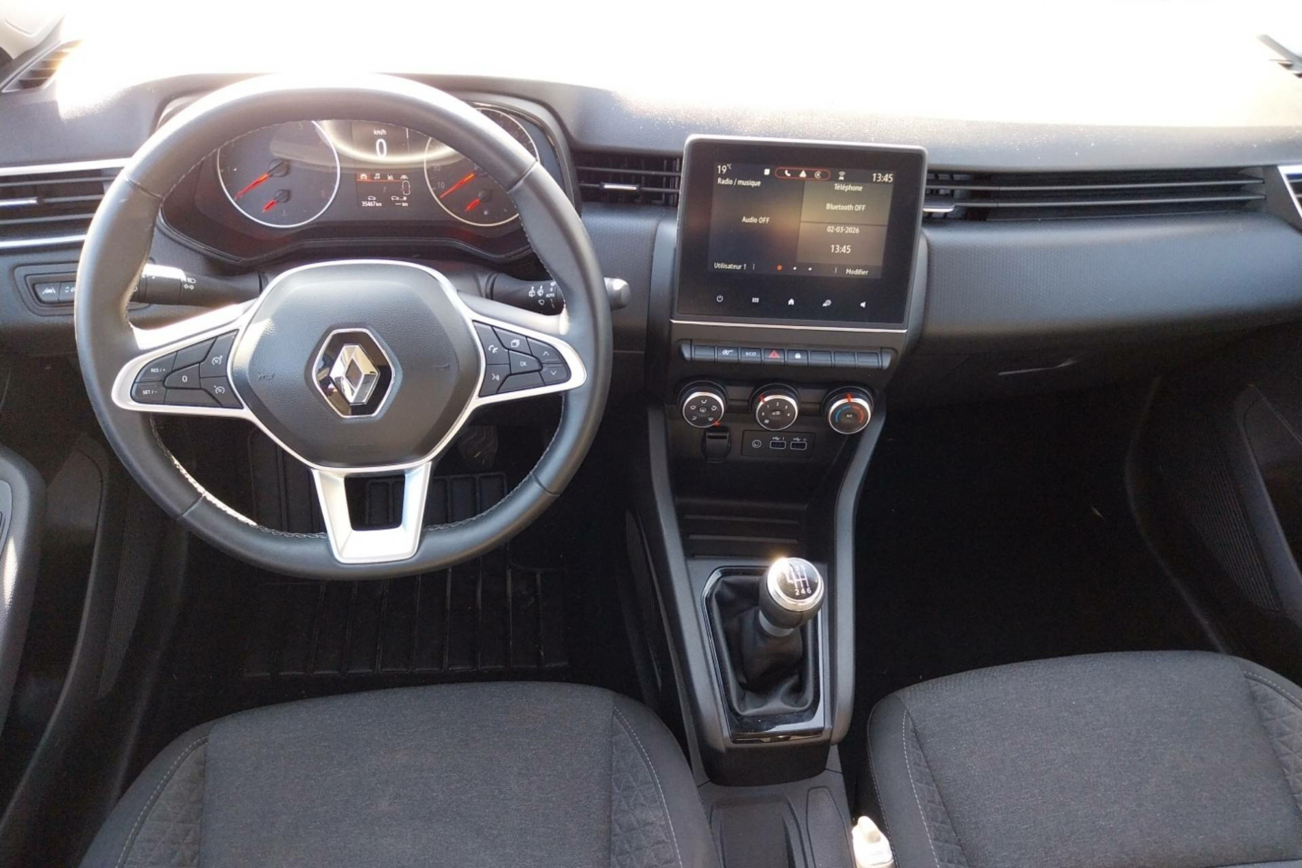 Vente en ligne Renault Clio 5 Clio TCe 90 au prix de 13 500 €