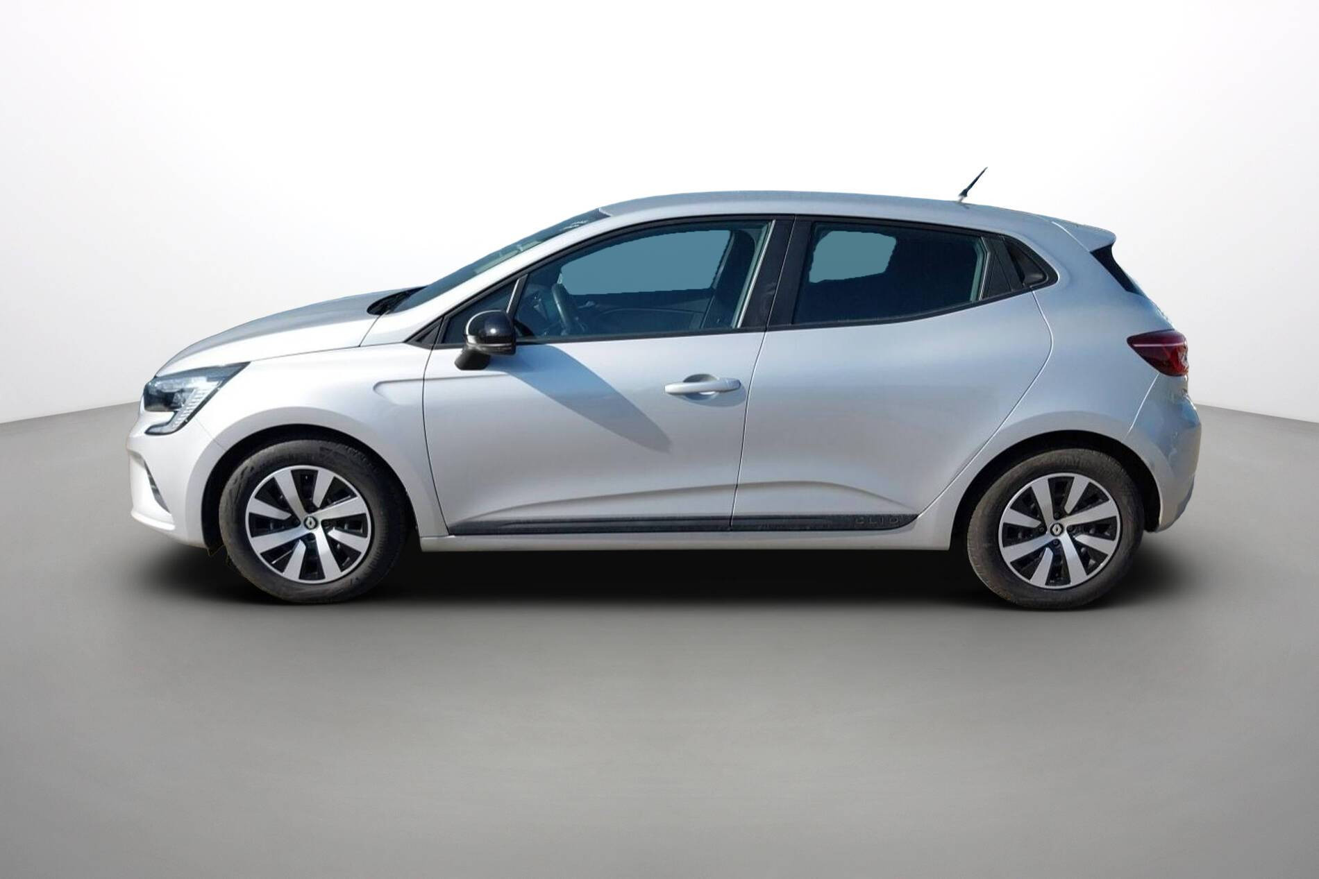 Vente en ligne Renault Clio 5 Clio TCe 90 au prix de 13 500 €