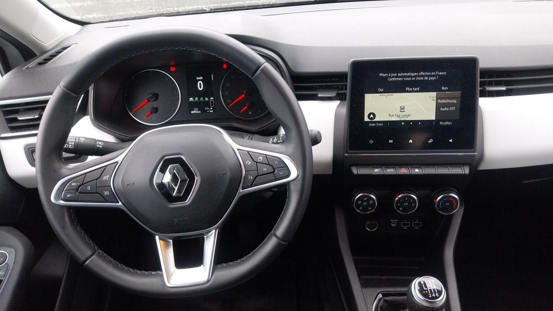 Vente en ligne Renault Clio 5 Clio Blue dCi 100 au prix de 15 450 €