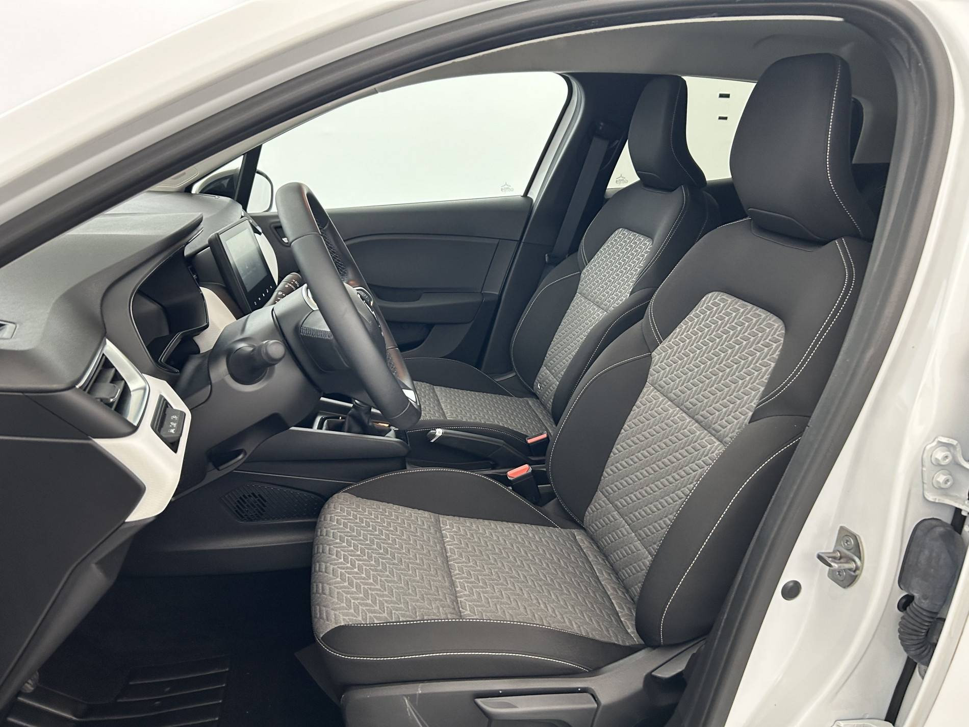 Vente en ligne Renault Clio 5 Clio Blue dCi 100 au prix de 15 000 €