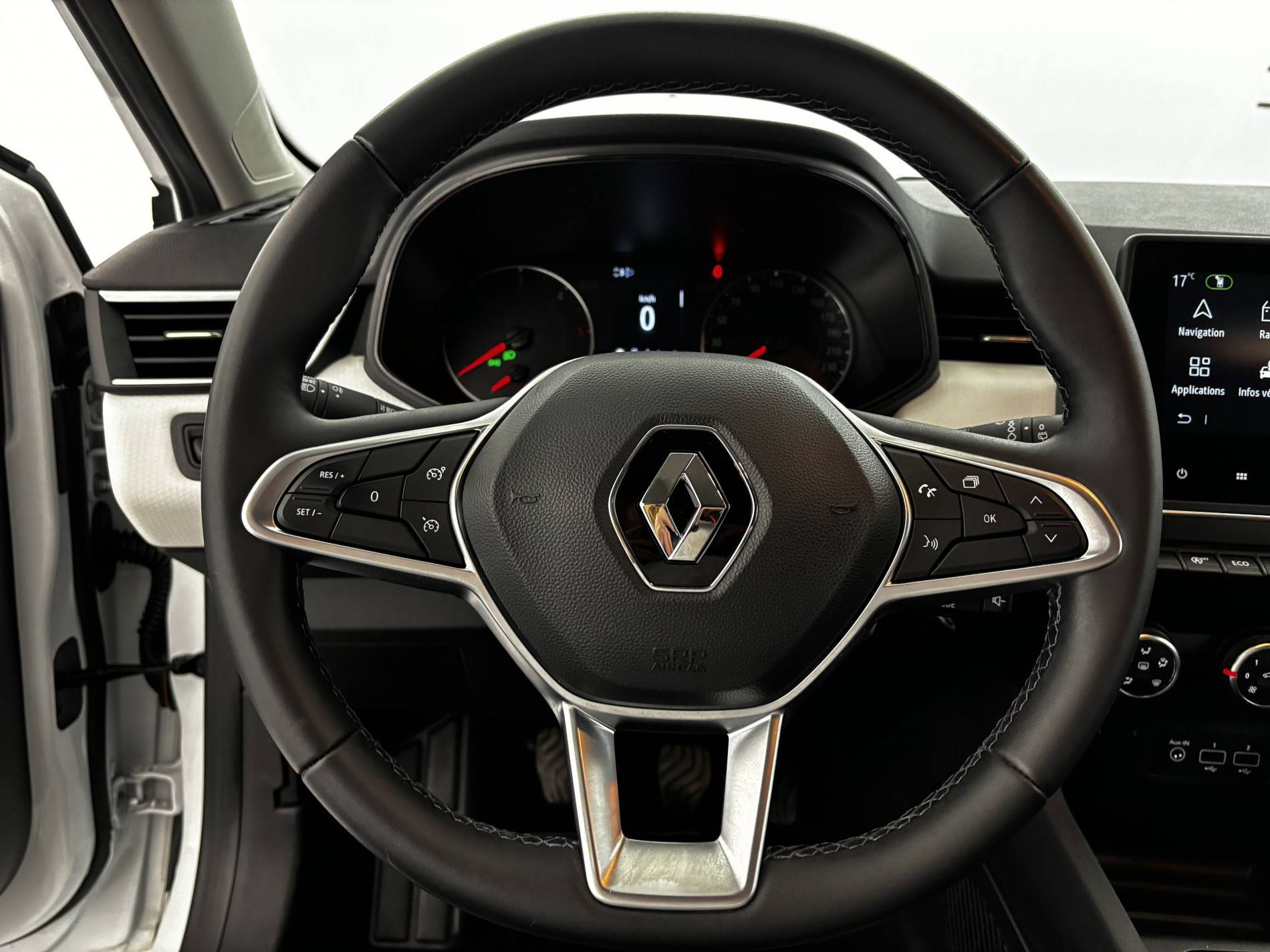 Vente en ligne Renault Clio 5 Clio Blue dCi 100 au prix de 15 100 €