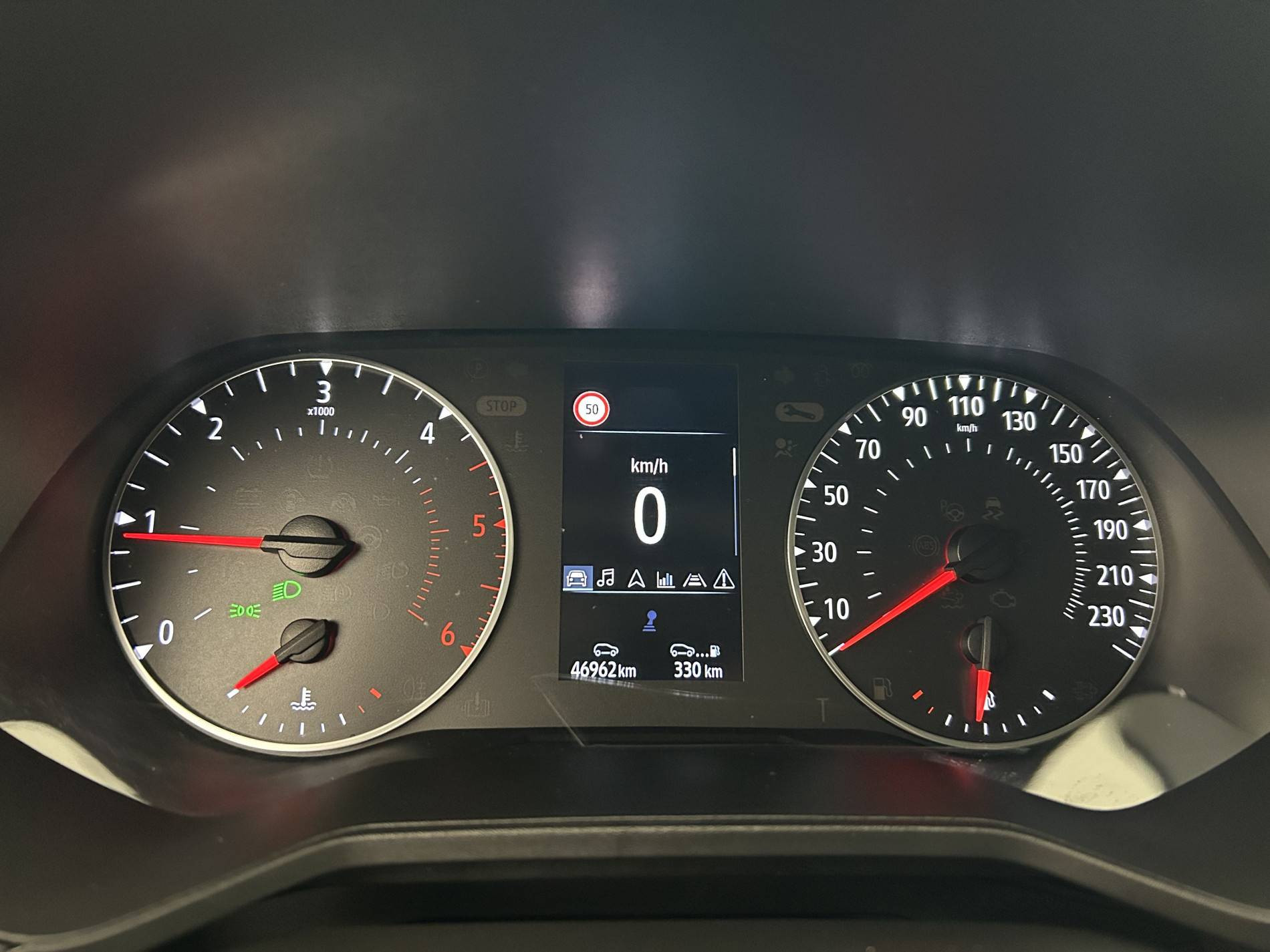 Vente en ligne Renault Clio 5 Clio Blue dCi 100 au prix de 15 450 €