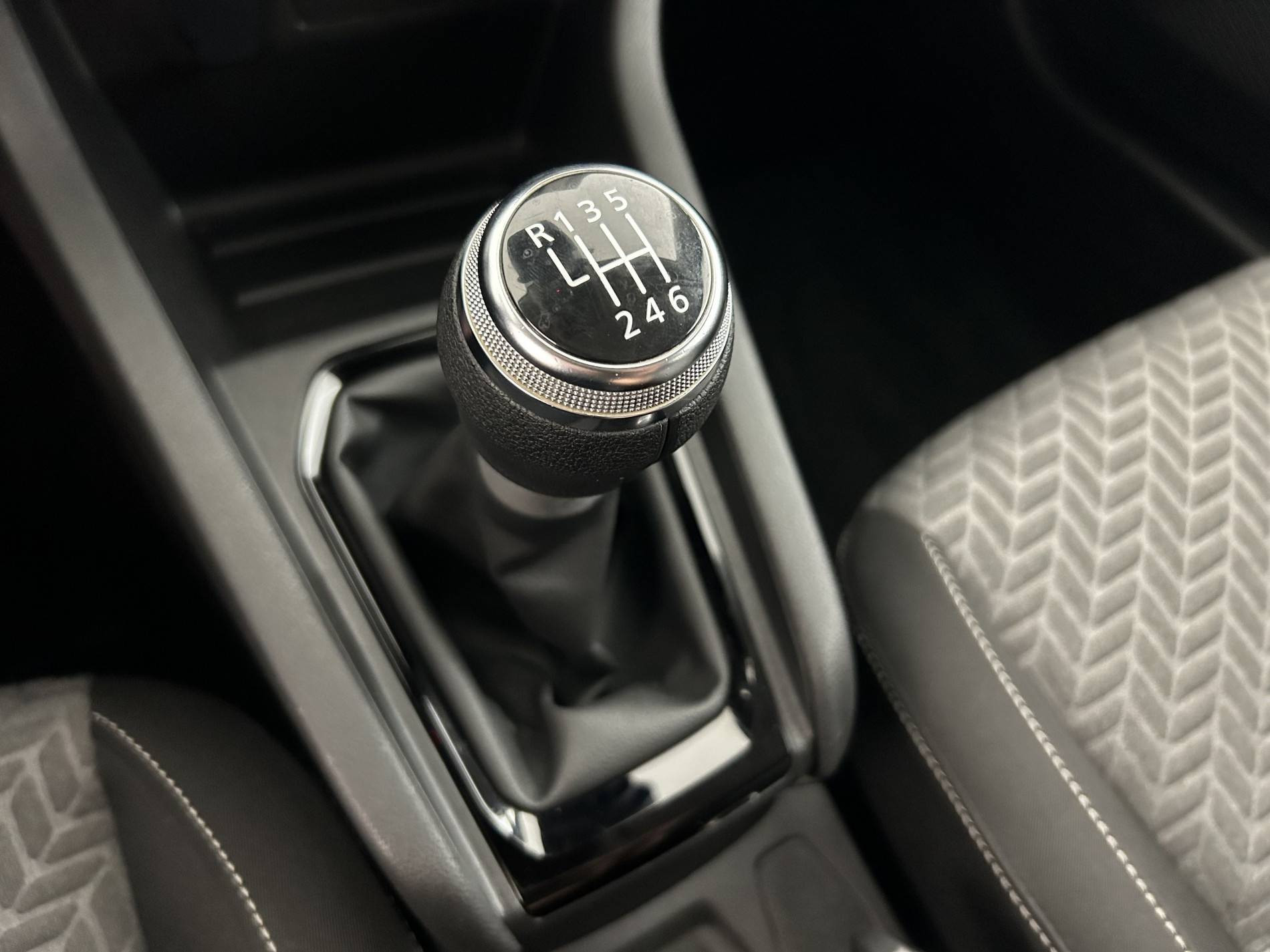 Vente en ligne Renault Clio 5 Clio Blue dCi 100 au prix de 15 000 €