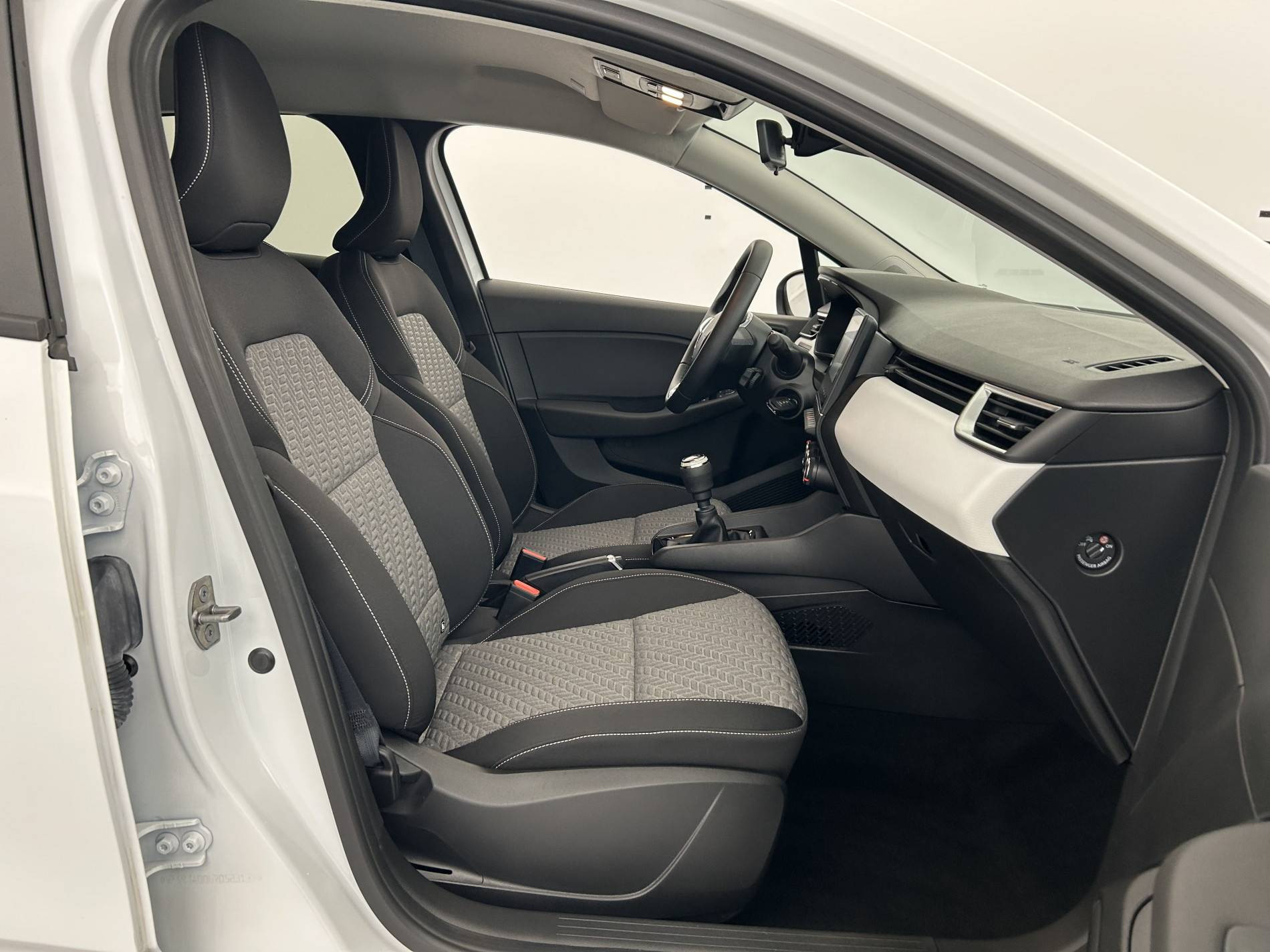 Vente en ligne Renault Clio 5 Clio Blue dCi 100 au prix de 15 000 €