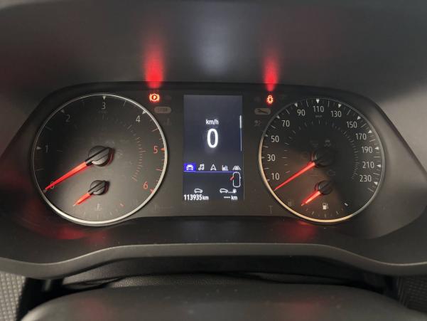 Vente en ligne Renault Trafic Cabine Approfondie TRAFIC CA L1H1 3000 KG BLUE DCI 150 EDC au prix de 27 000 €