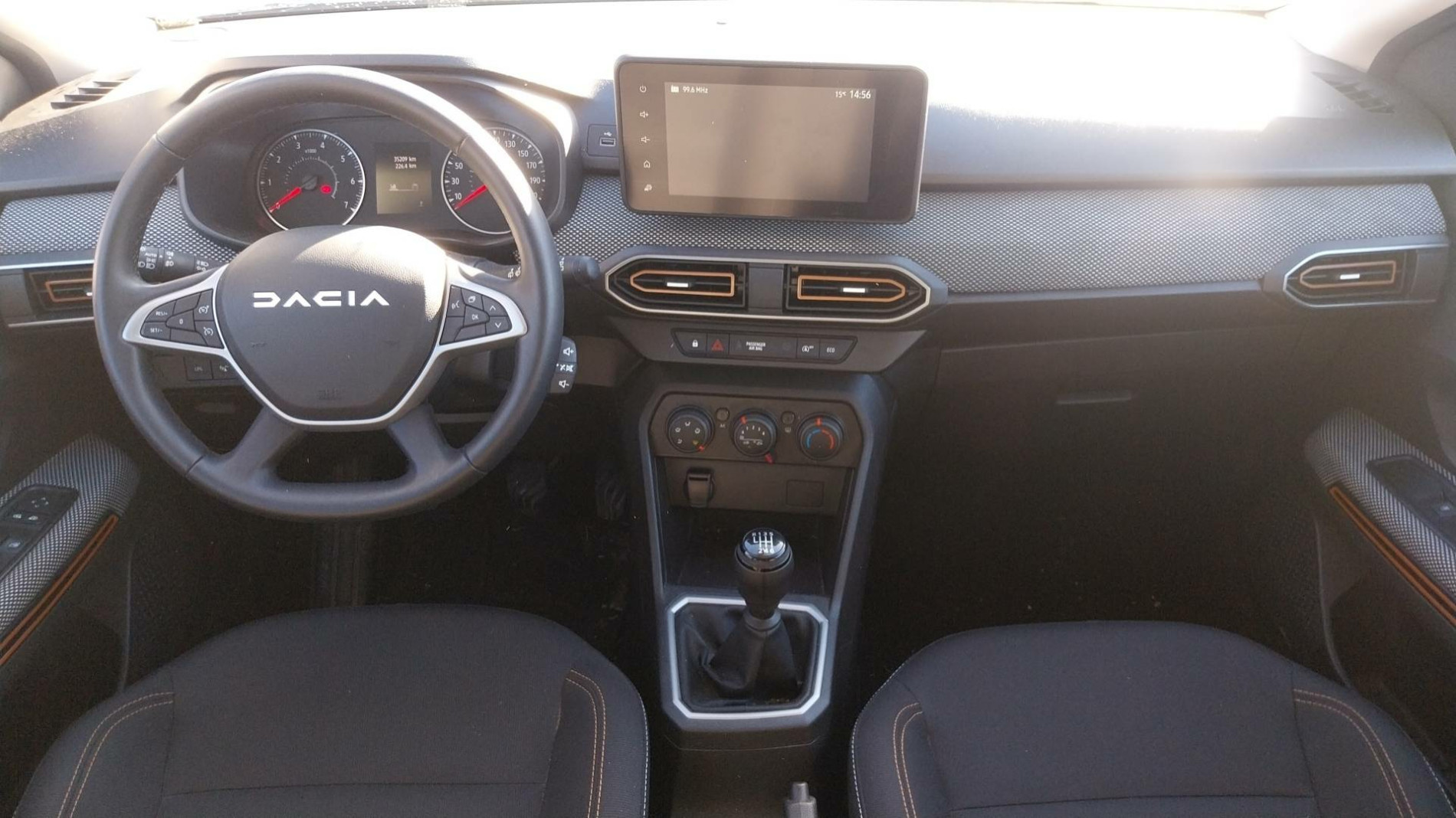 Vente en ligne Dacia Sandero  ECO-G 100 au prix de 14 950 €