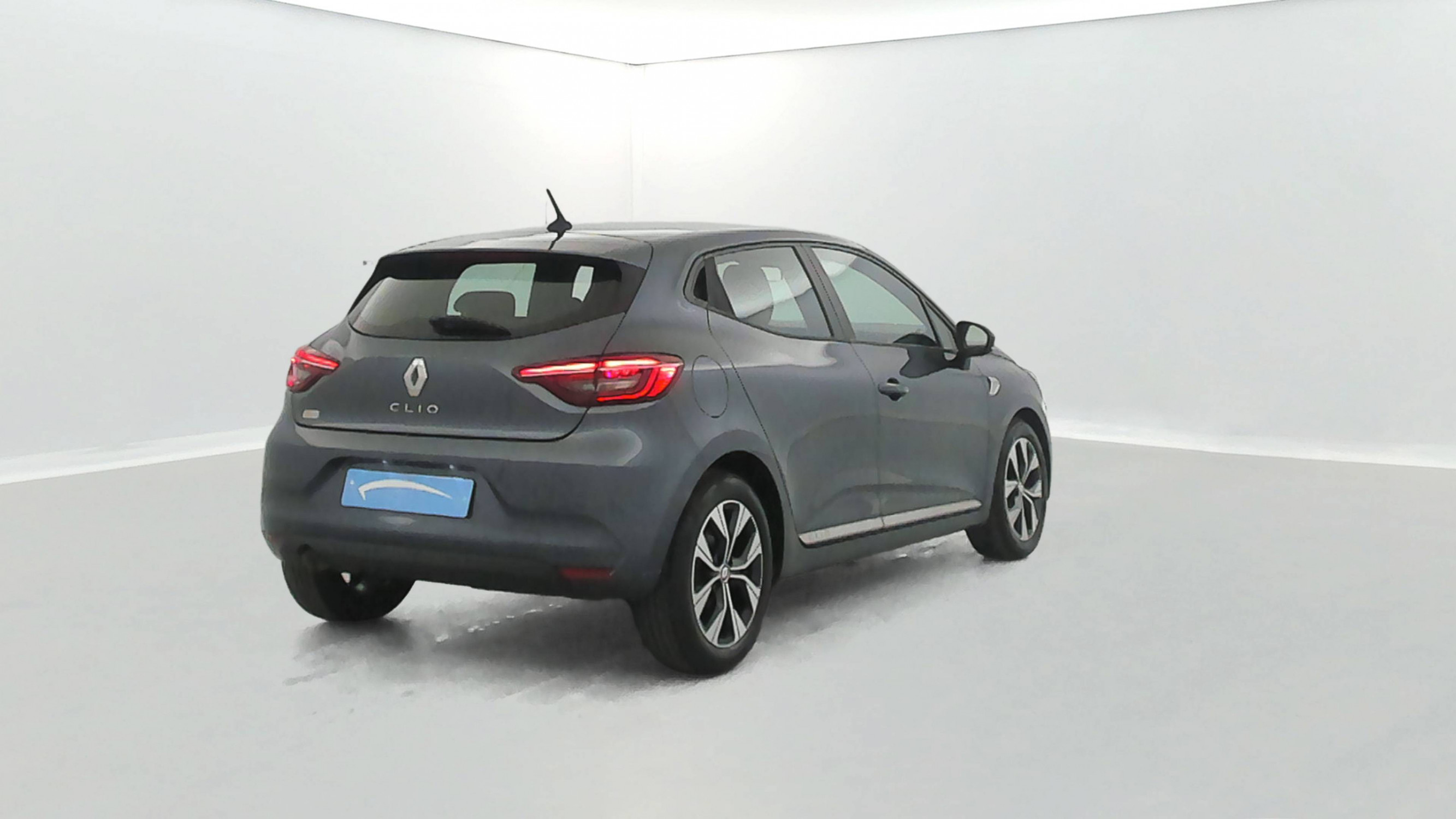 Vente en ligne Renault Clio 5 Clio TCe 90 - 21N au prix de 15 400 €