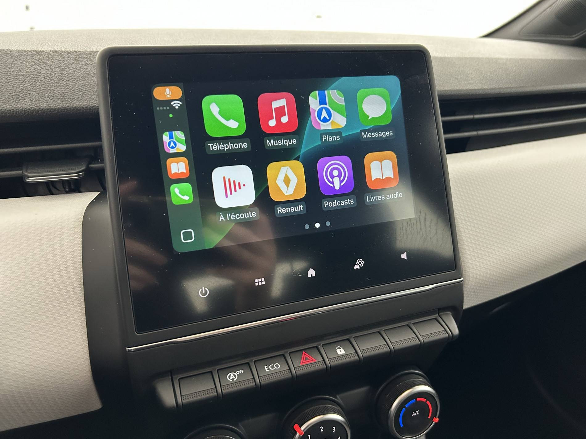 Vente en ligne Renault Clio 5 Clio TCe 90 - 21N au prix de 15 400 €