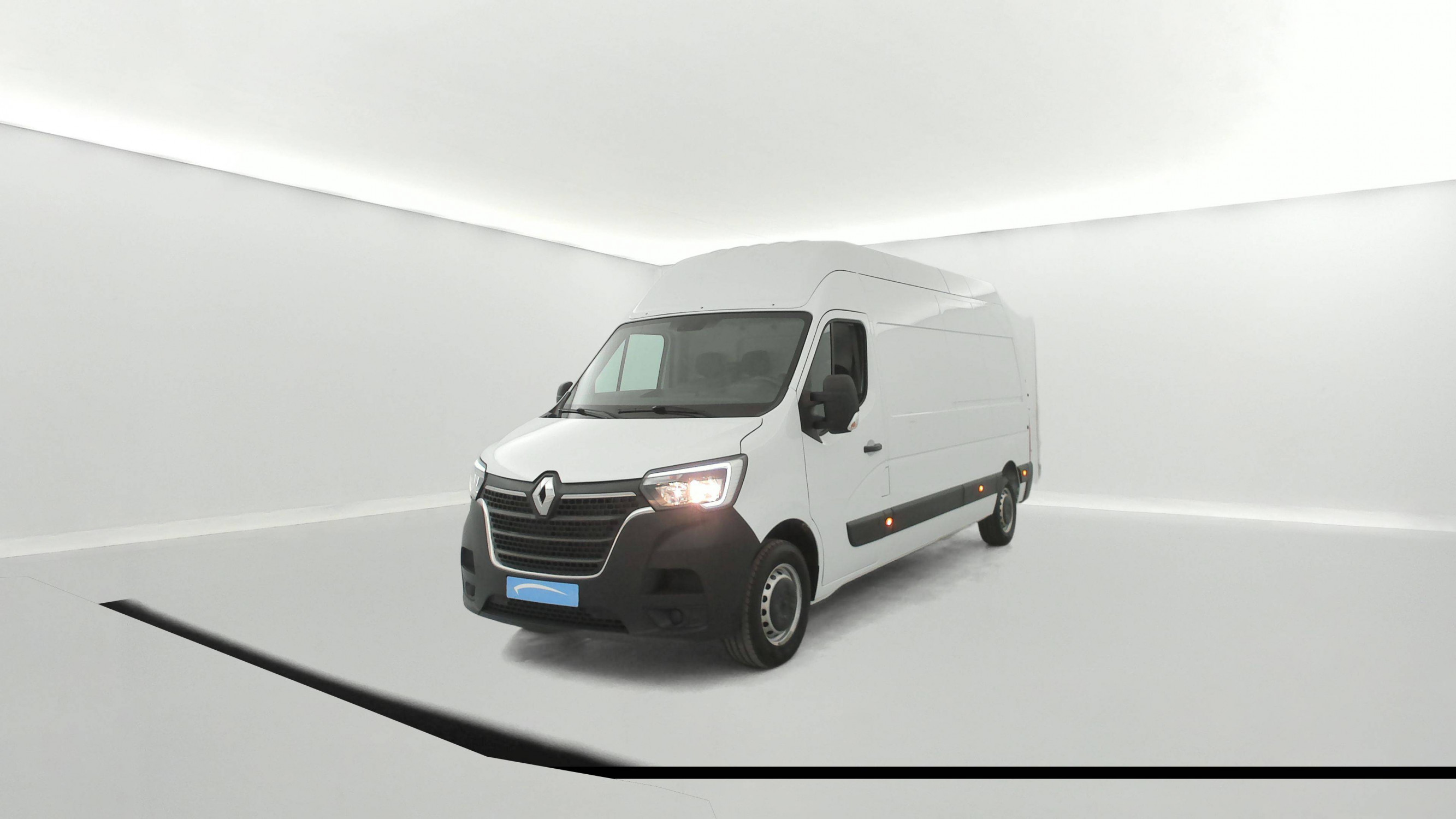 Renault Master Fourgon MASTER FGN TRAC F3500 L3H3 BLUE DCI 135 occasion de 2024 en vente à Saint-Brieuc