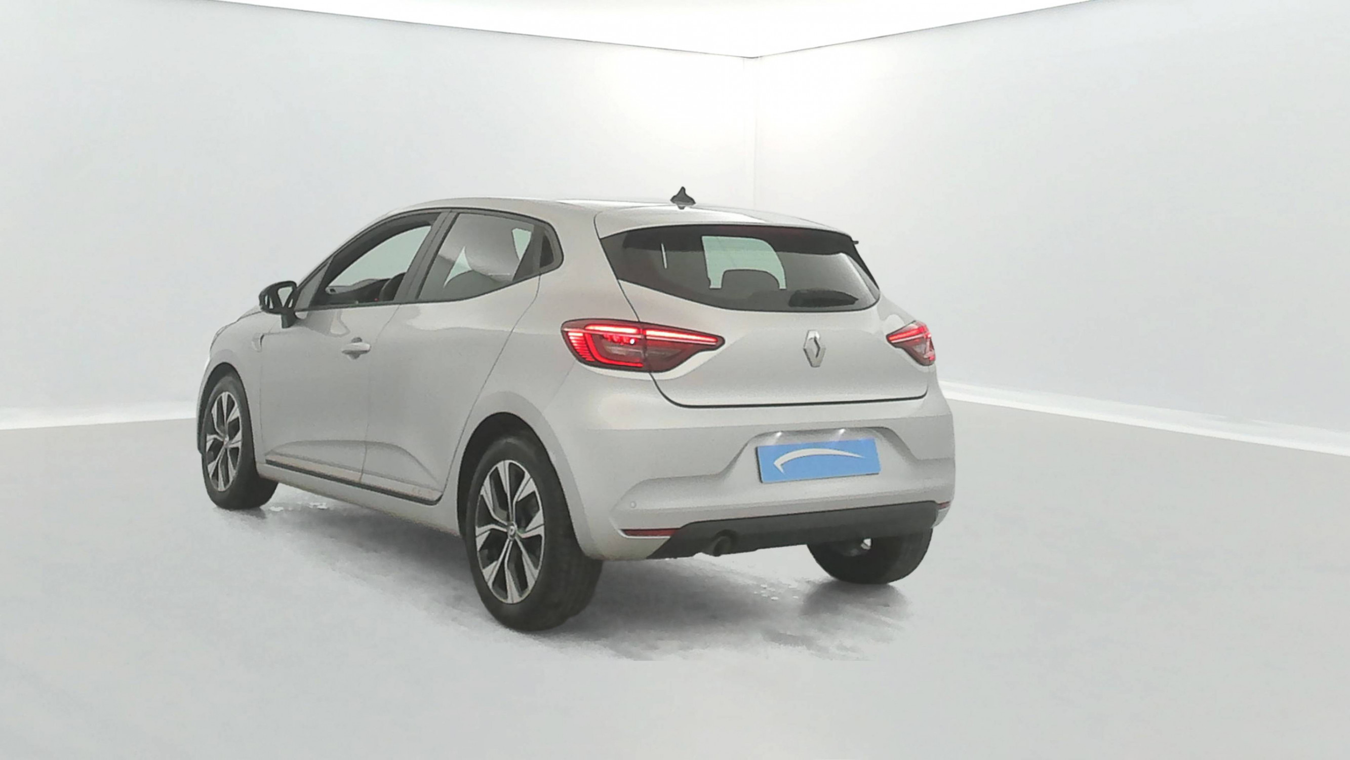 Vente en ligne Renault Clio 5 Clio TCe 90 - 21N au prix de 13 800 €