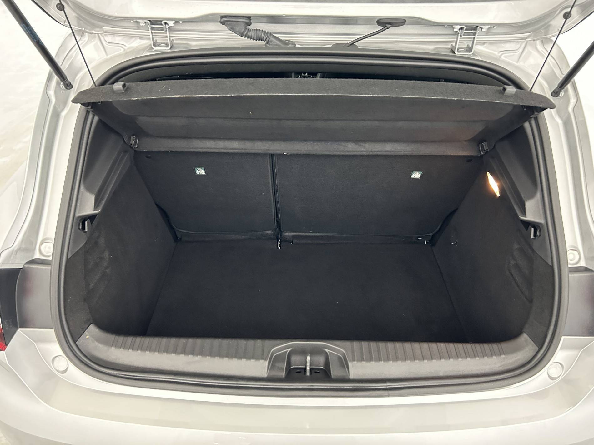 Vente en ligne Renault Clio 5 Clio TCe 90 - 21N au prix de 13 800 €