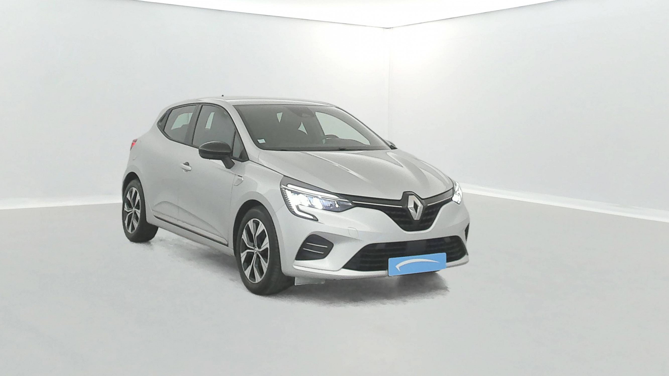 Vente en ligne Renault Clio 5 Clio TCe 90 - 21N au prix de 13 800 €