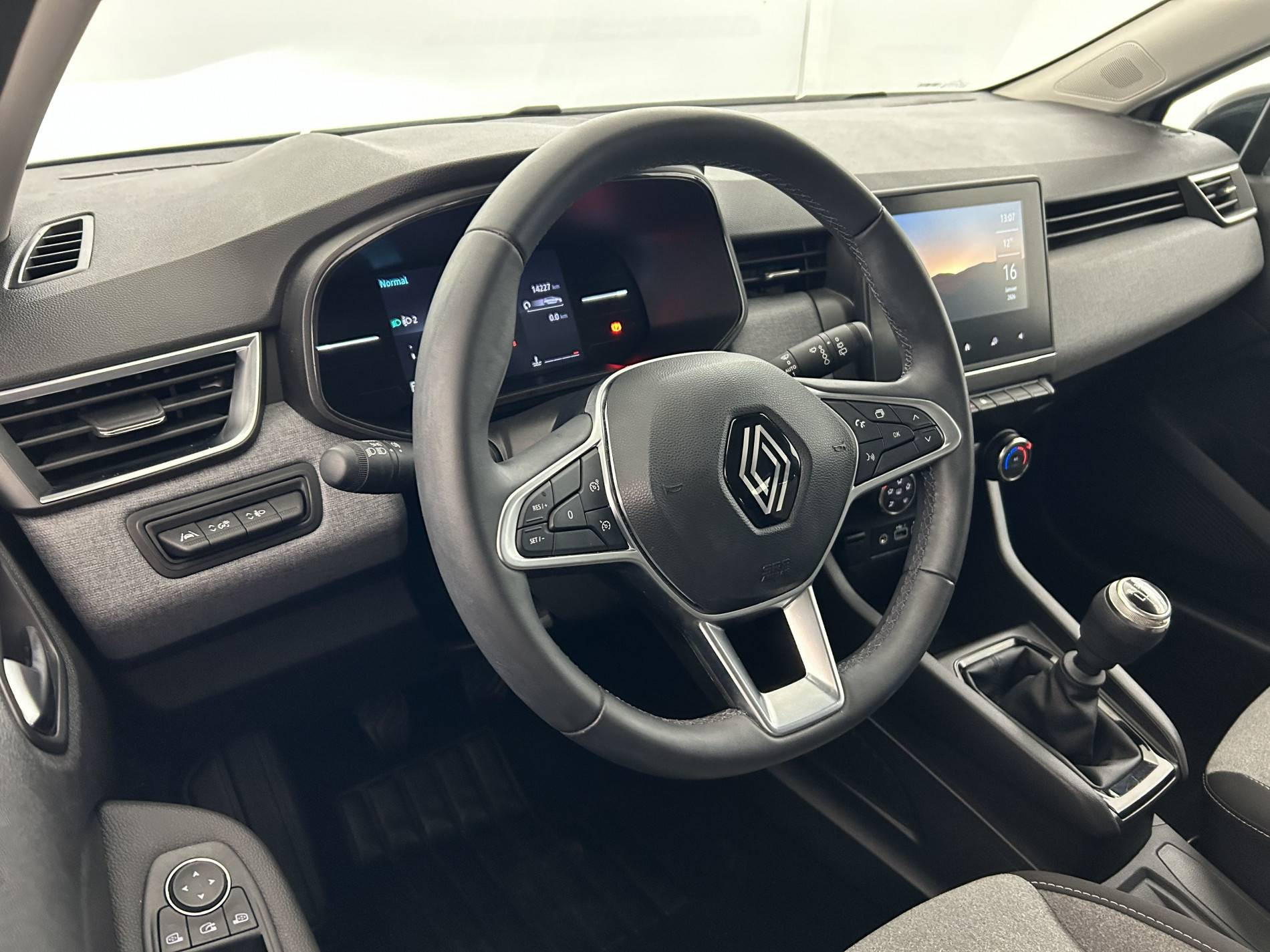 Vente en ligne Renault Clio 5 Clio TCe 90 ch GSR2 au prix de 15 700 €