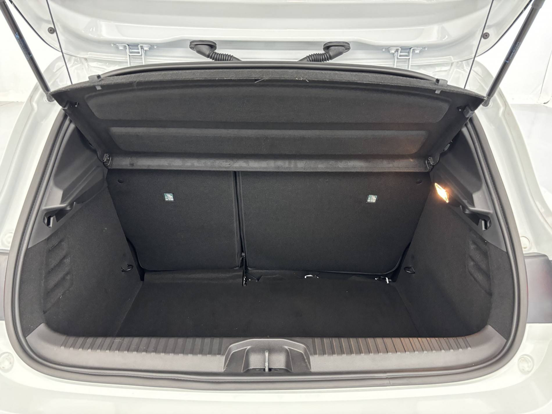 Vente en ligne Renault Clio 5 Clio TCe 90 au prix de 13 990 €