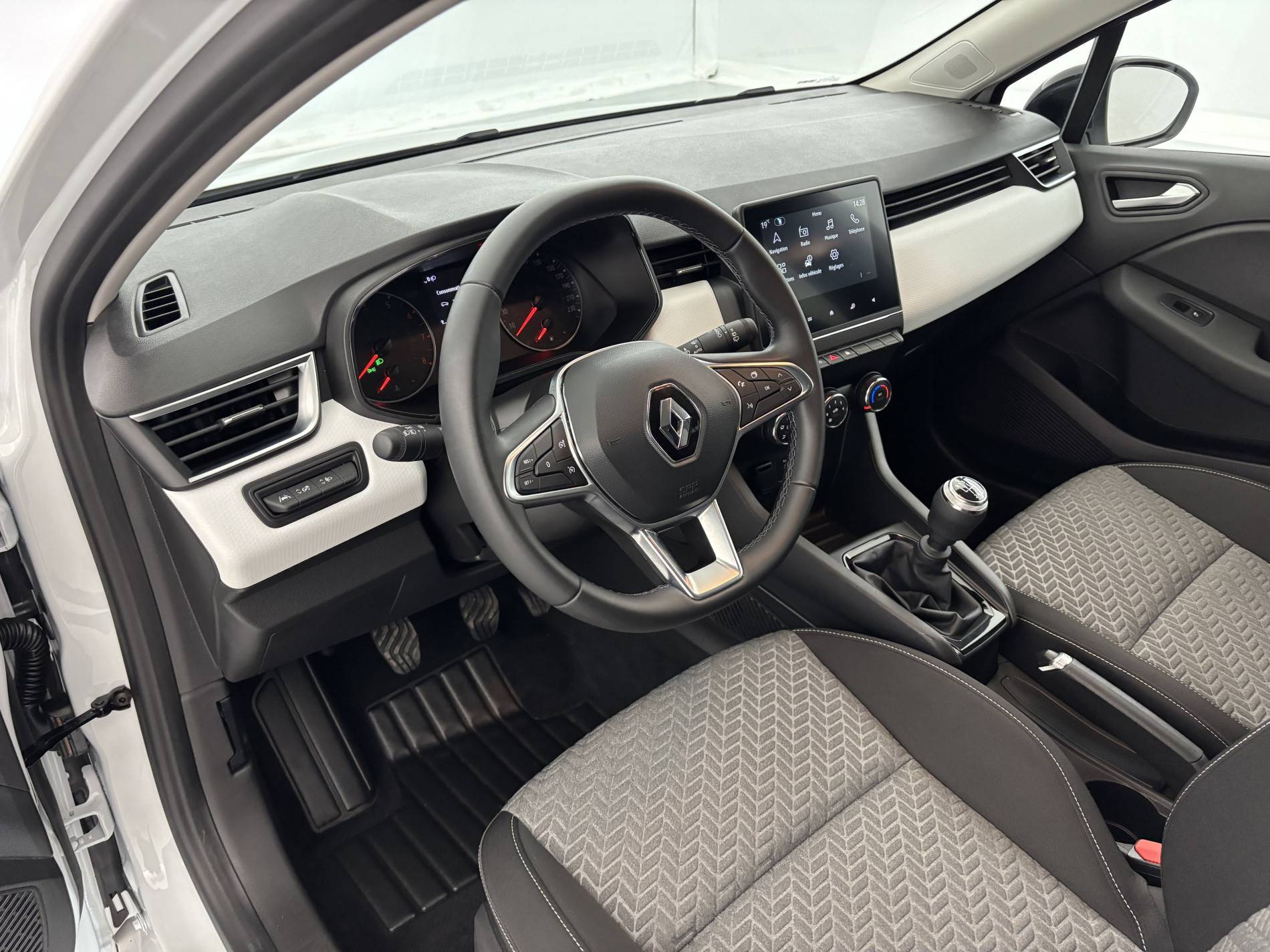 Vente en ligne Renault Clio 5 Clio TCe 90 au prix de 13 990 €