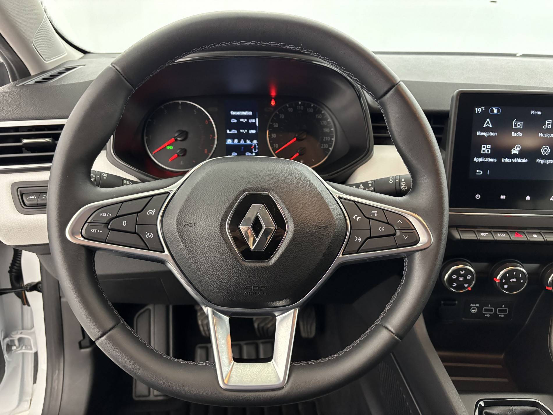 Vente en ligne Renault Clio 5 Clio TCe 90 au prix de 13 990 €