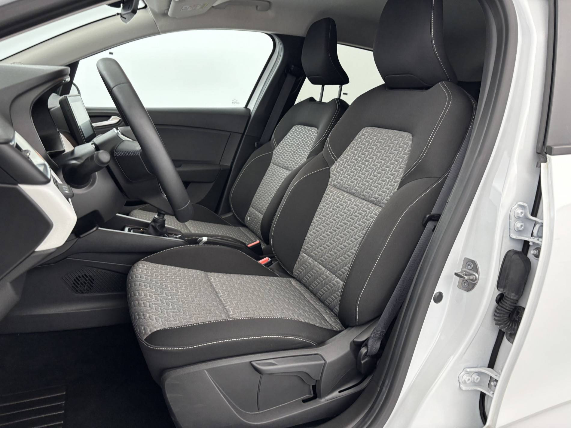 Vente en ligne Renault Clio 5 Clio TCe 90 au prix de 13 990 €