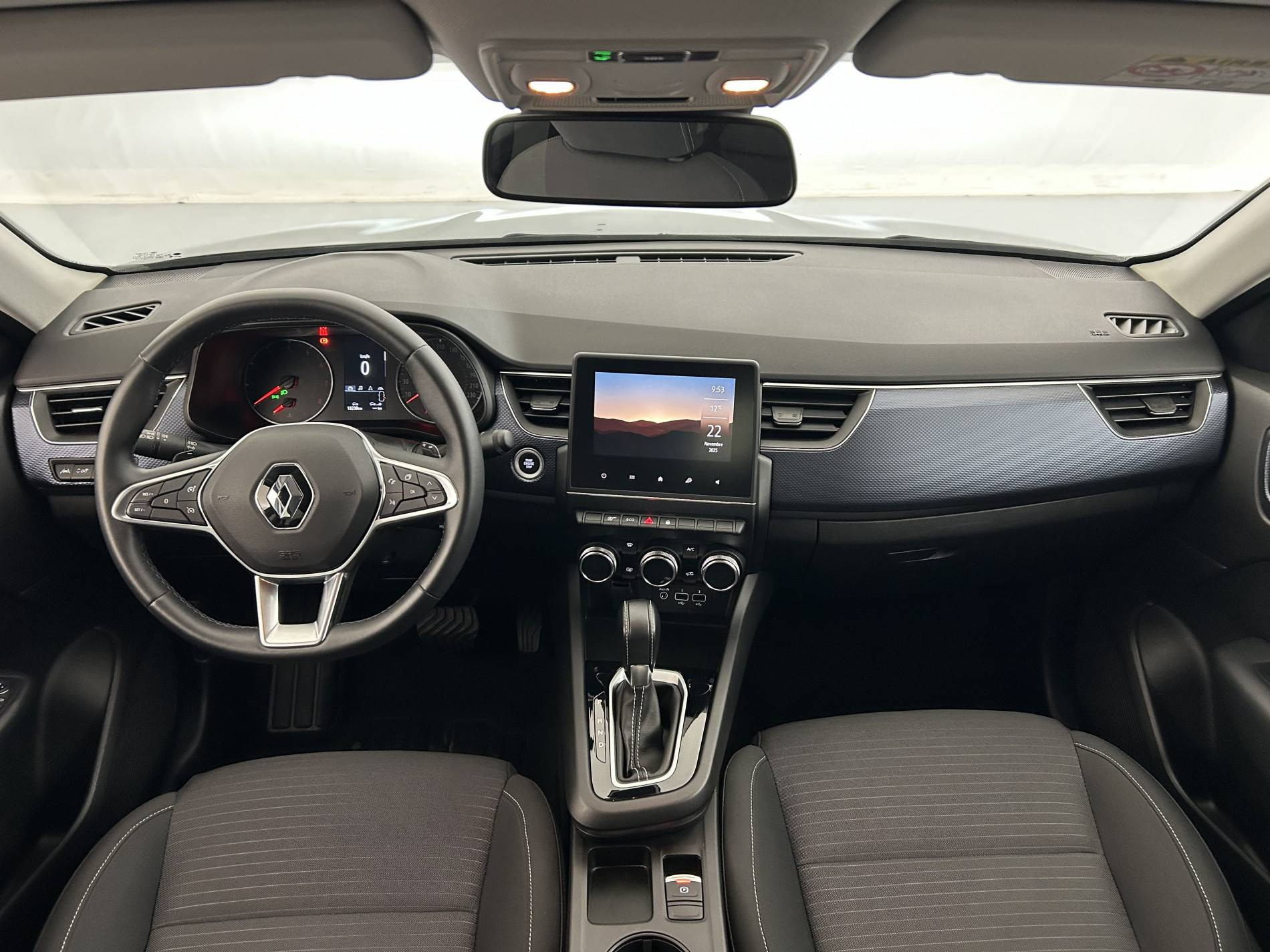 Vente en ligne Renault Arkana  mild hybrid 140 EDC FAP - 22 au prix de 19 990 €