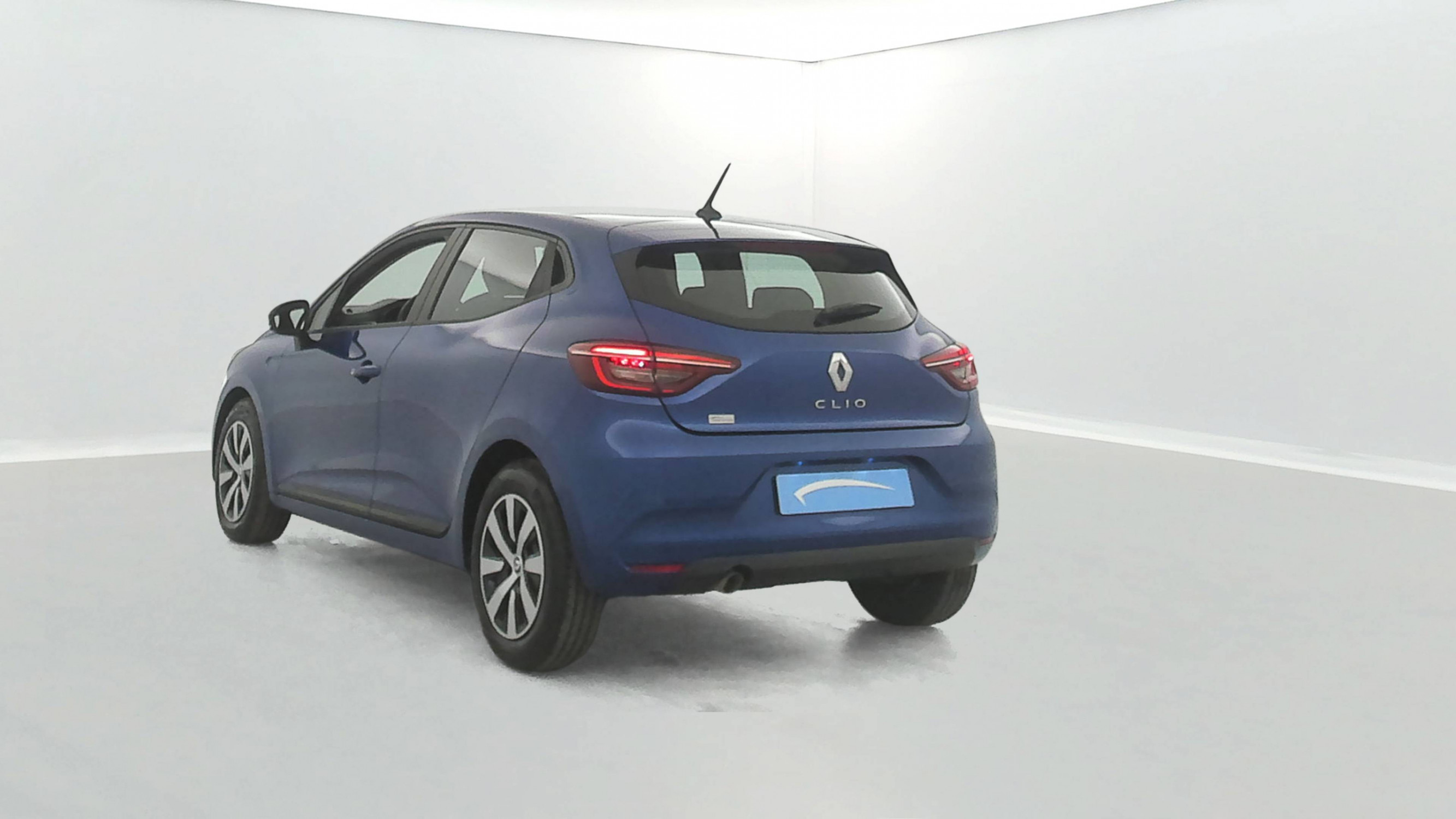Vente en ligne Renault Clio 5 Clio TCe 90 au prix de 14 050 €