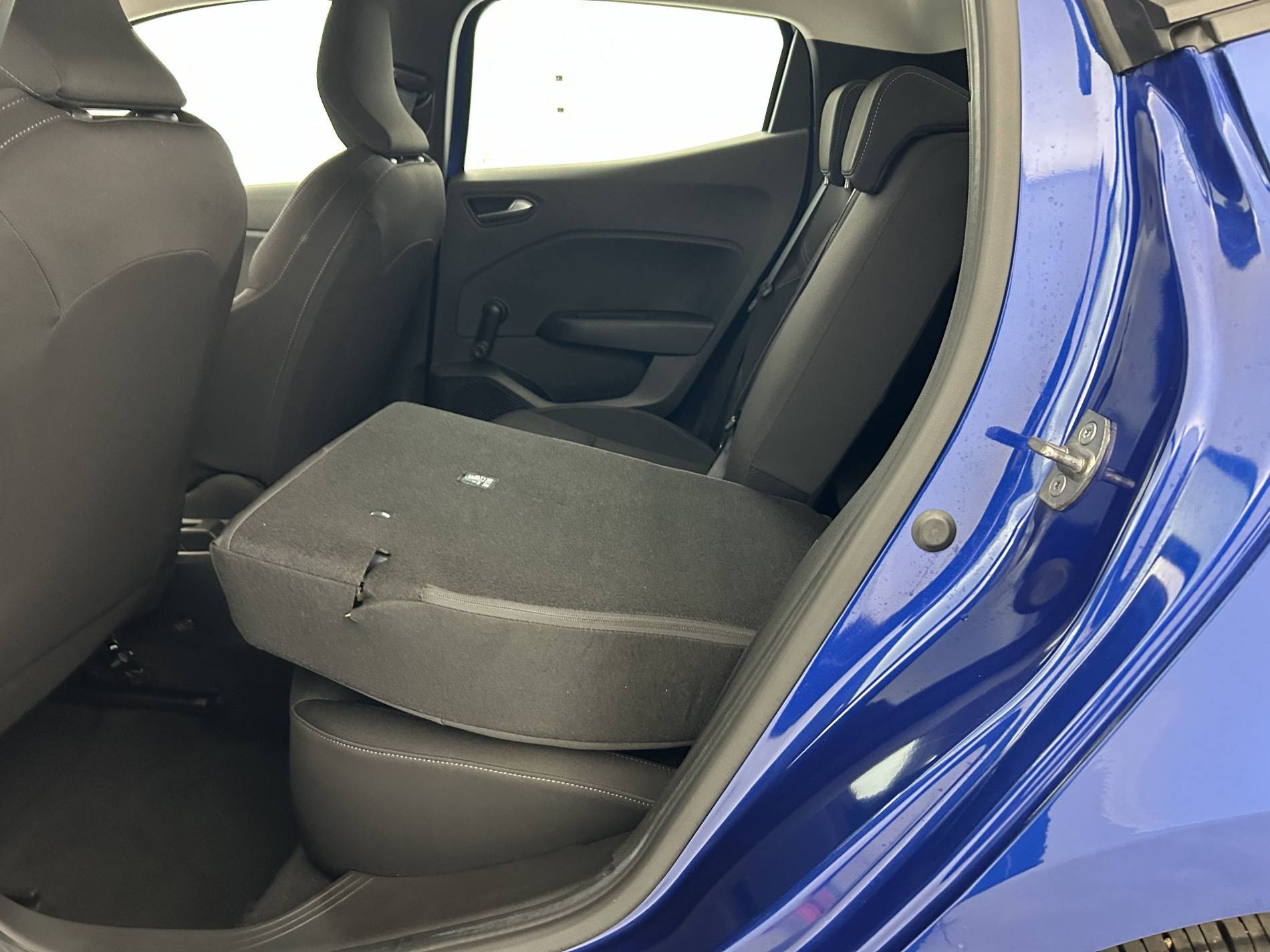 Vente en ligne Renault Clio 5 Clio TCe 90 au prix de 14 050 €