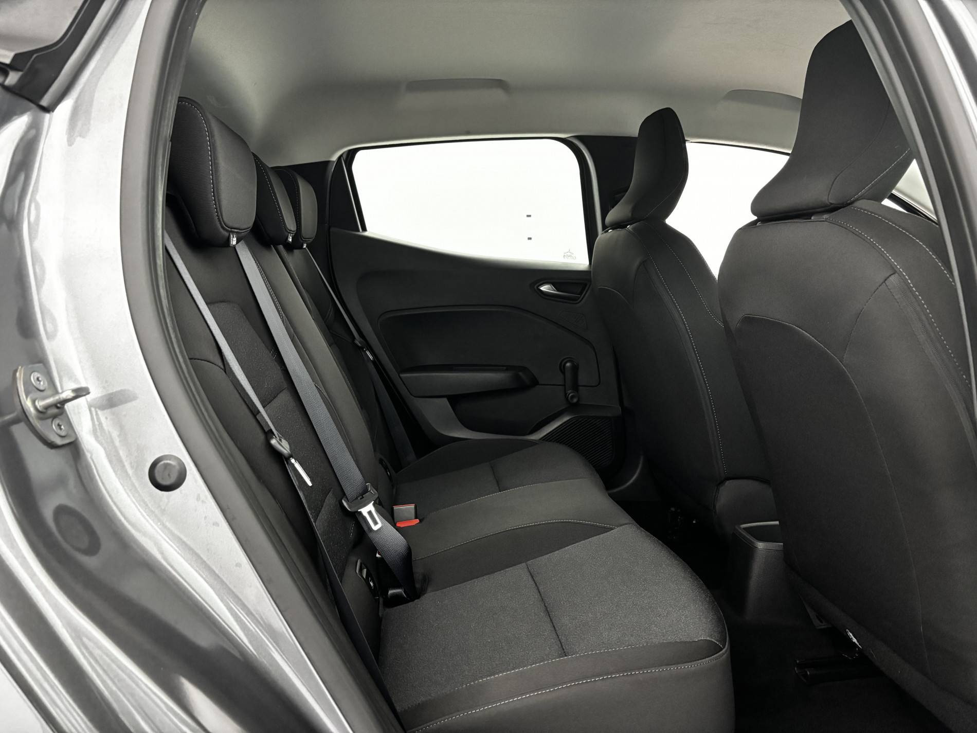 Vente en ligne Renault Clio 5 Clio TCe 90 au prix de 14 350 €