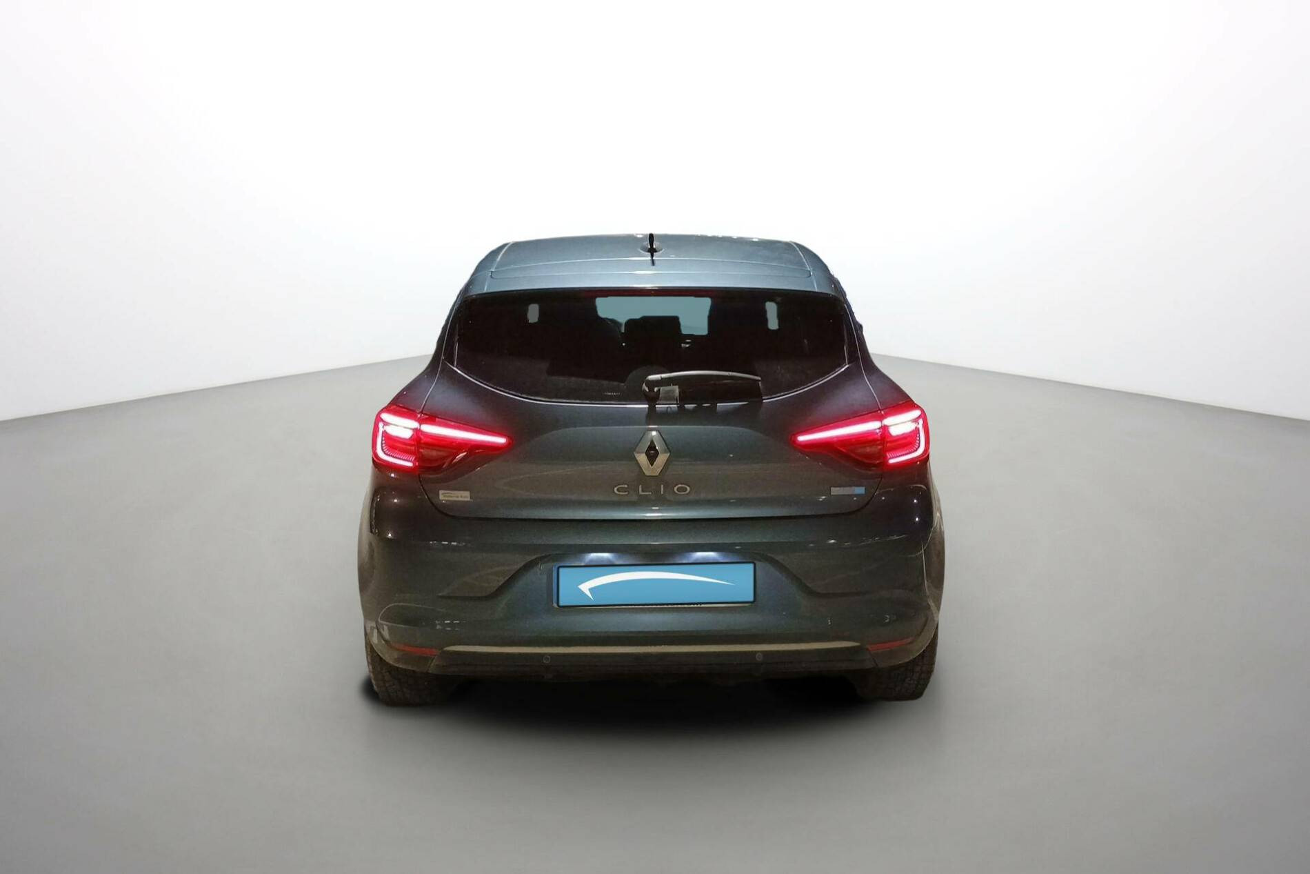 Vente en ligne Renault Clio 5 Clio E-Tech 140 au prix de 16 500 €