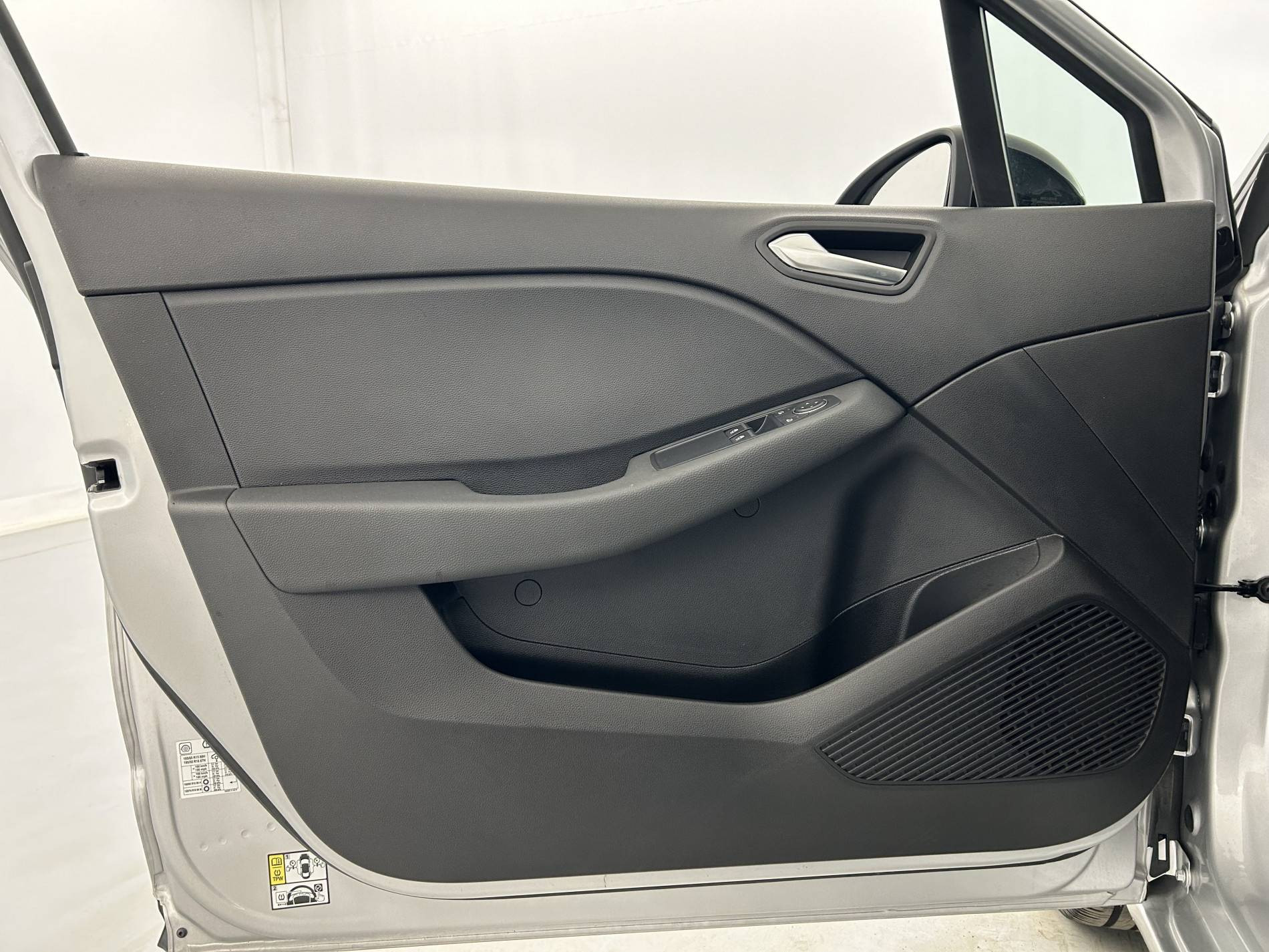 Vente en ligne Renault Clio 5 Clio TCe 90 au prix de 14 350 €