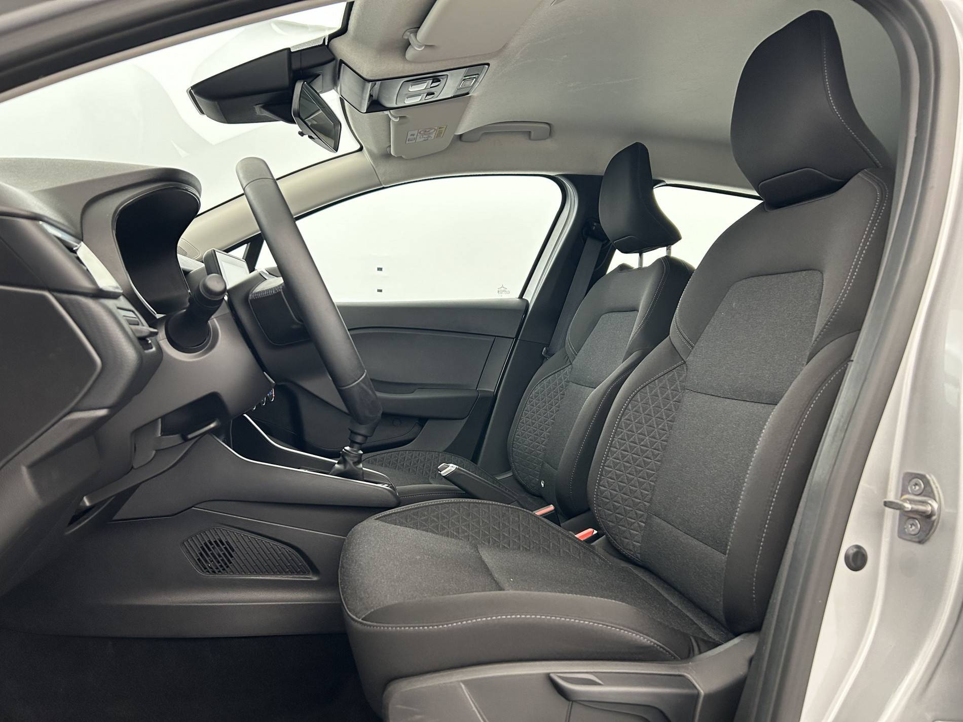 Vente en ligne Renault Clio 5 Clio TCe 90 au prix de 14 350 €