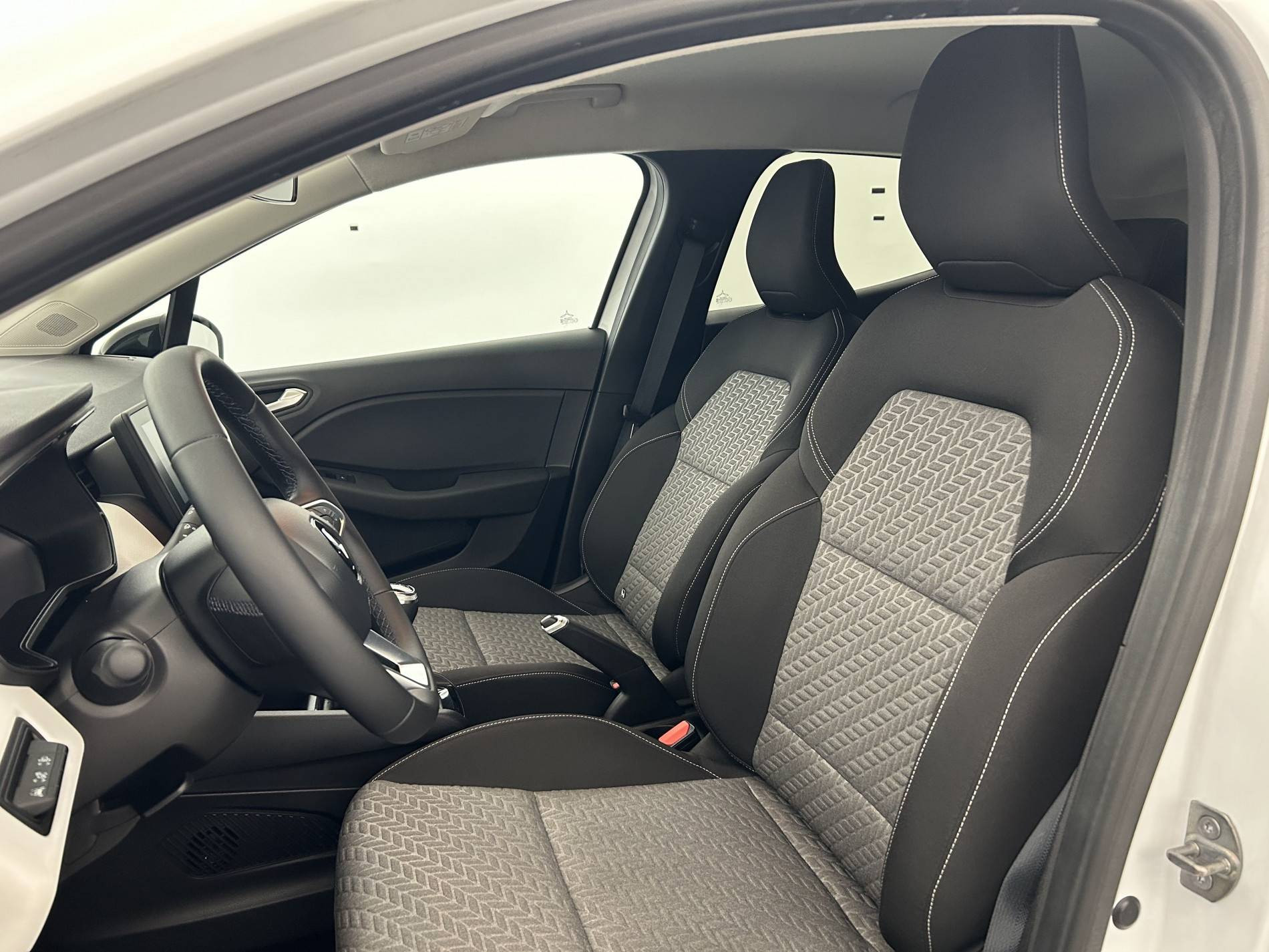 Vente en ligne Renault Clio 5 Clio Blue dCi 100 au prix de 13 500 €