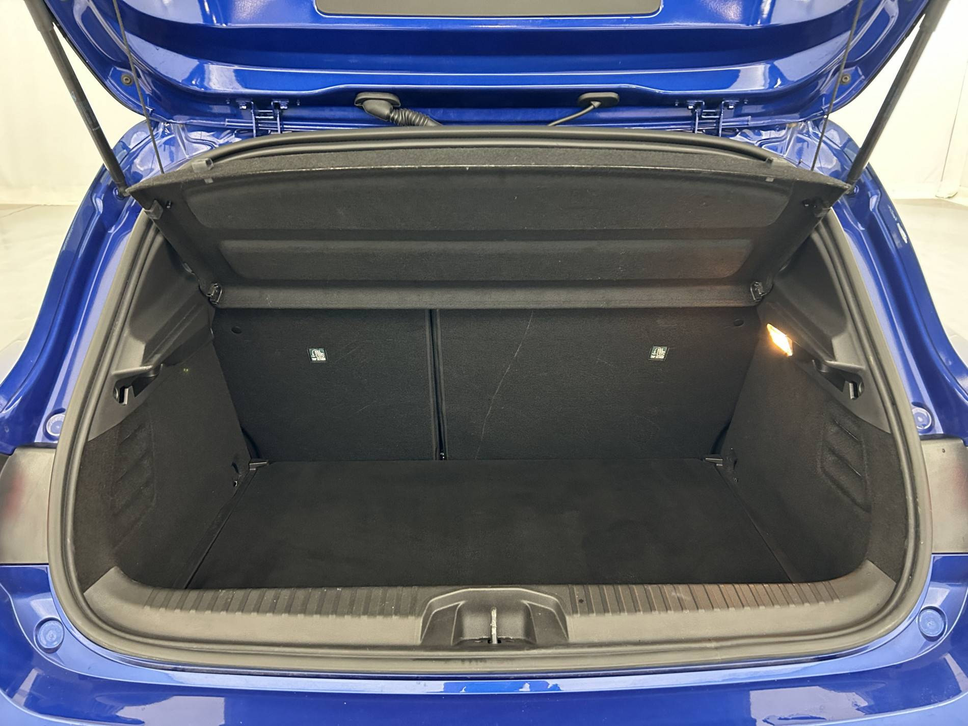 Vente en ligne Renault Clio 5 Clio TCe 90 au prix de 14 350 €