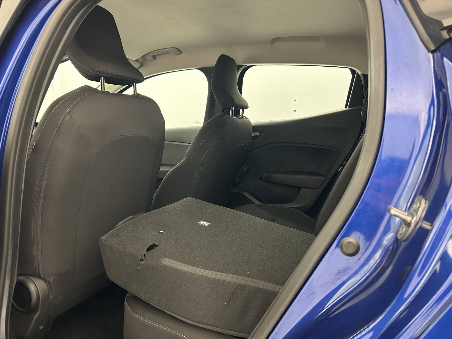 Vente en ligne Renault Clio 5 Clio TCe 90 au prix de 14 350 €