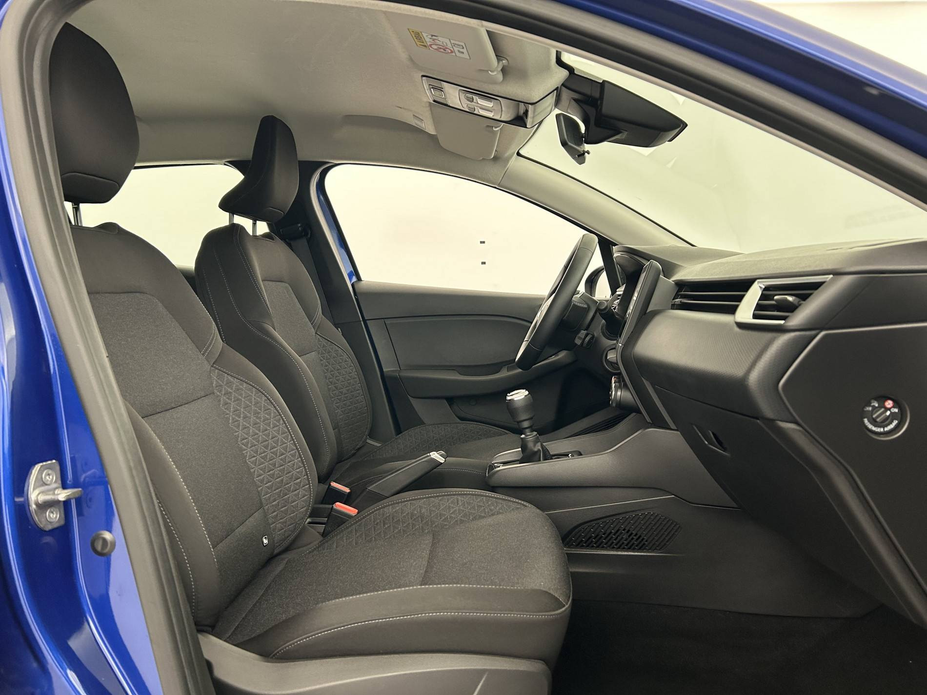 Vente en ligne Renault Clio 5 Clio TCe 90 au prix de 14 350 €