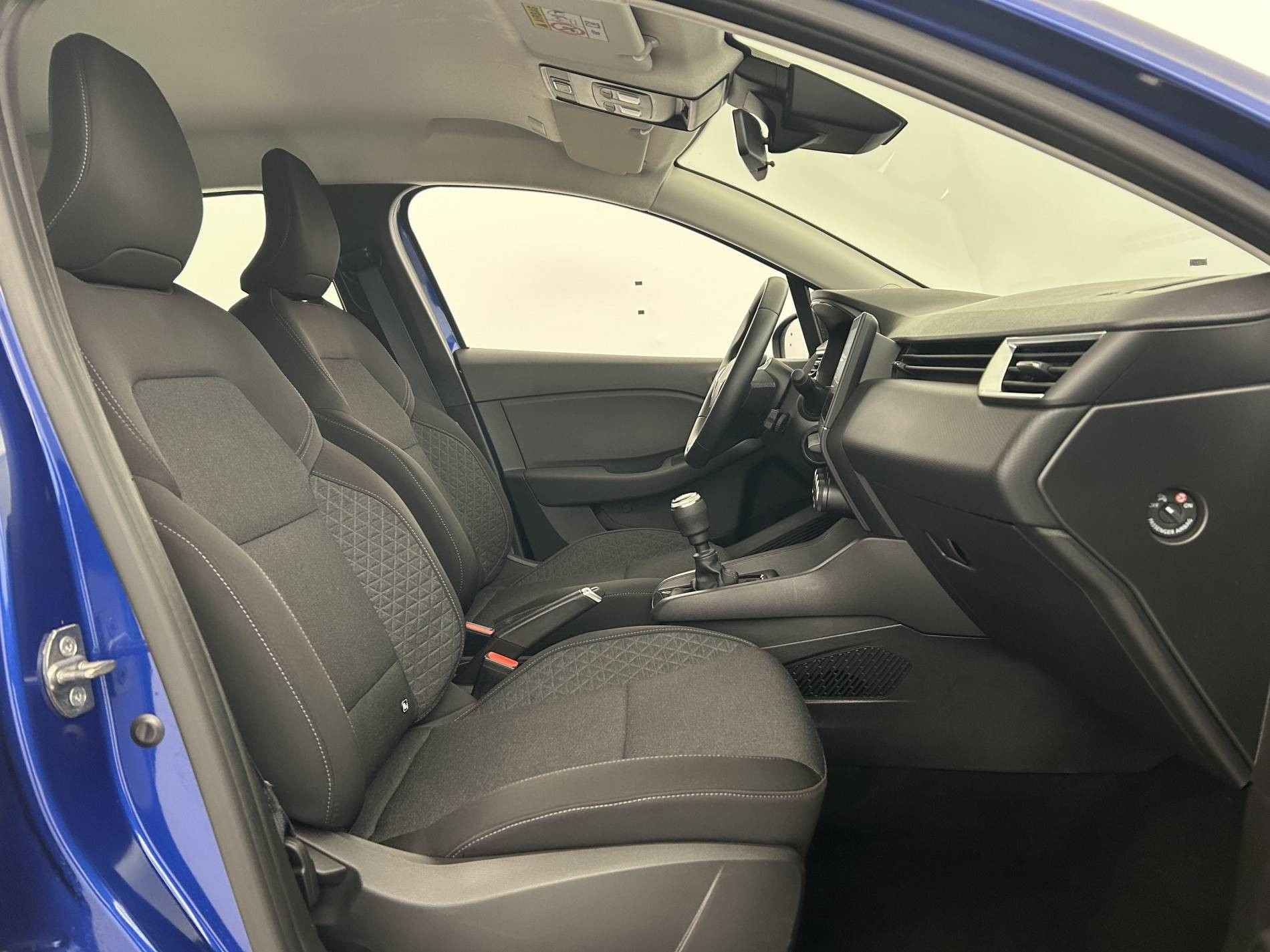 Vente en ligne Renault Clio 5 Clio TCe 90 au prix de 14 350 €