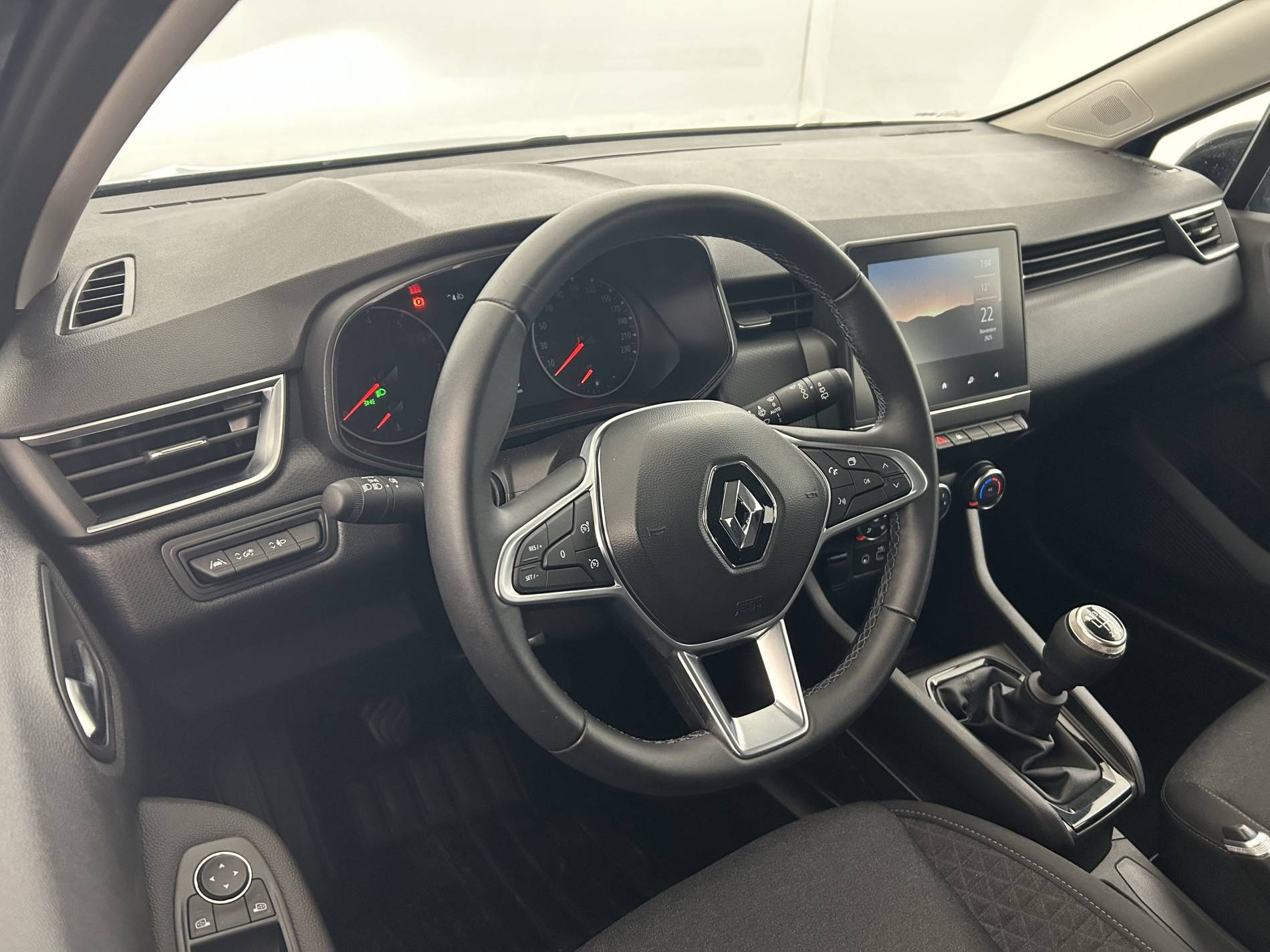 Vente en ligne Renault Clio 5 Clio TCe 90 au prix de 14 350 €