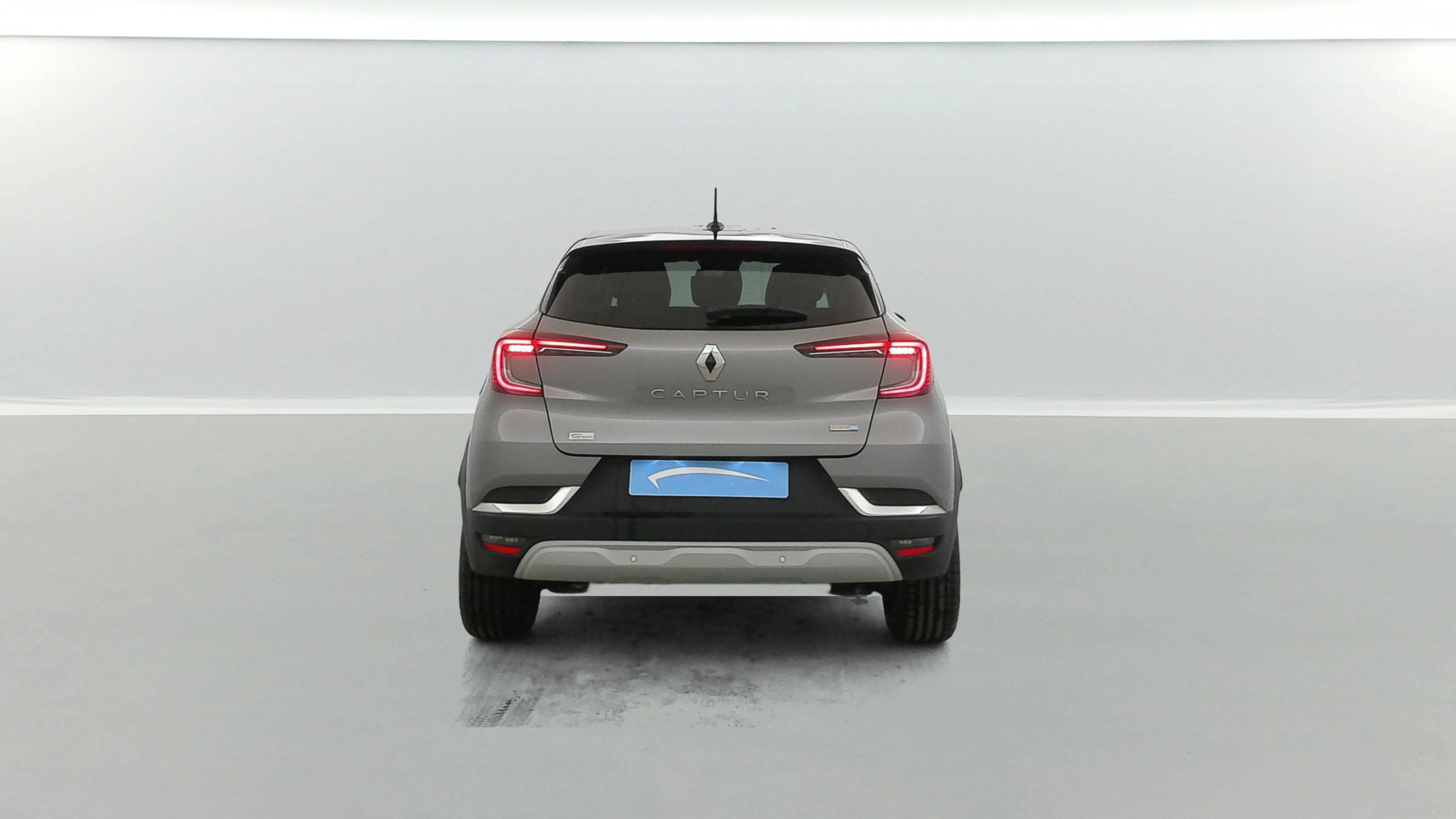 Vente en ligne Renault Captur  E-Tech Plug-in 160 au prix de 17 390 €