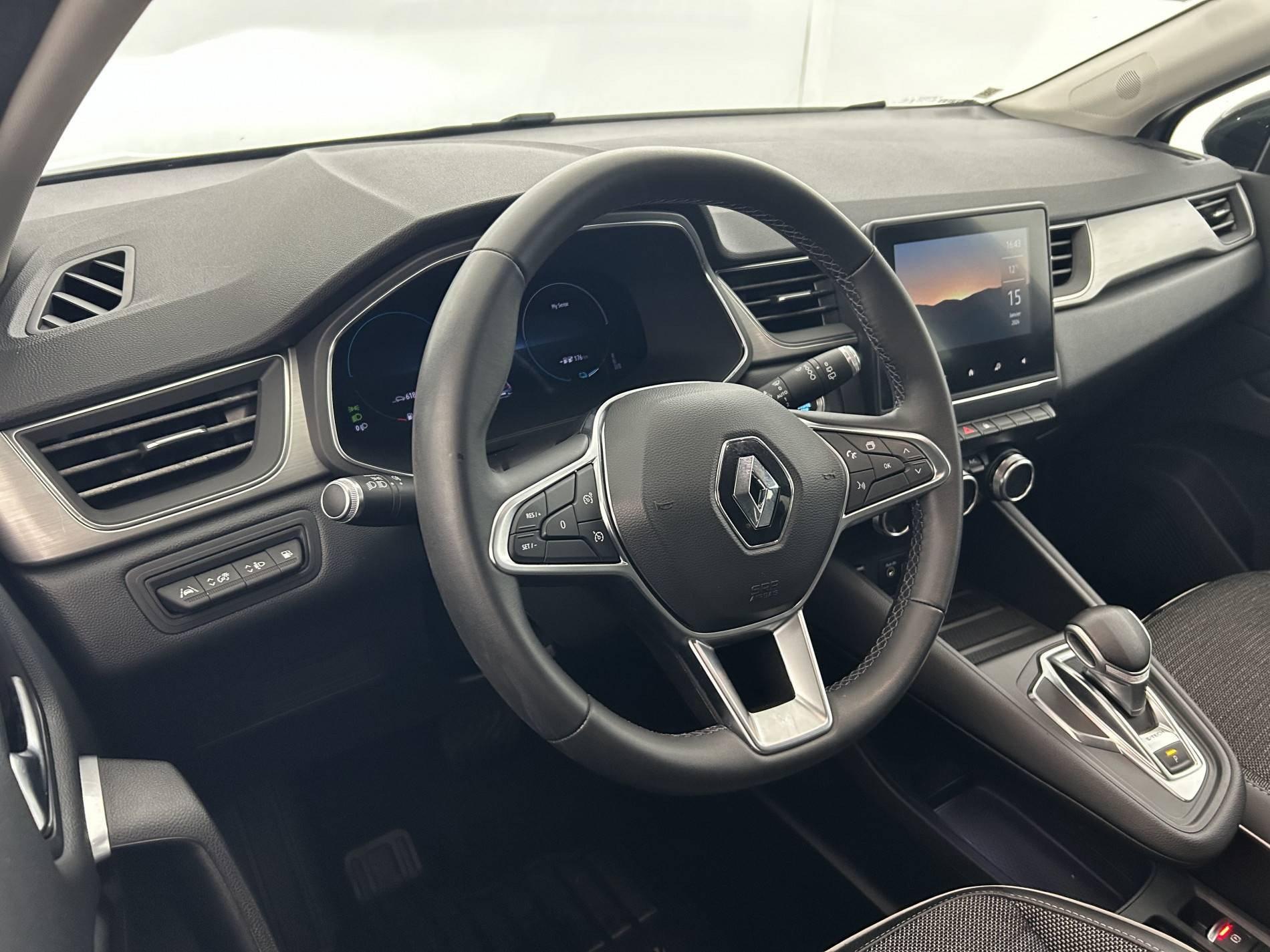 Vente en ligne Renault Captur  E-Tech Plug-in 160 au prix de 17 390 €