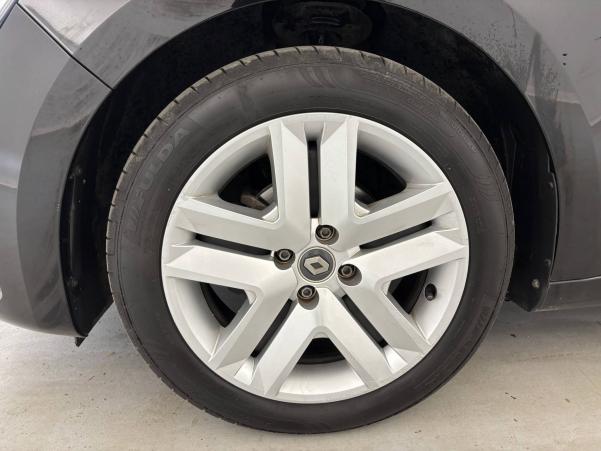 Vente en ligne Renault Clio 5 Clio TCe 100 au prix de 13 650 €