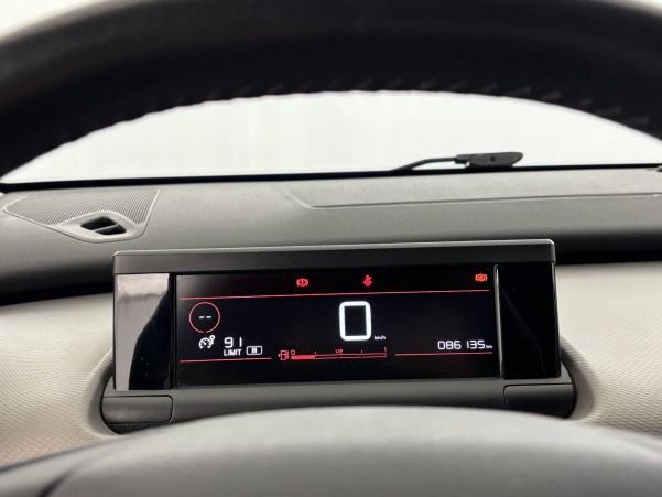Vente en ligne Citroën C4 Cactus  BlueHDi 100 S&S BVM6 au prix de 11 990 €